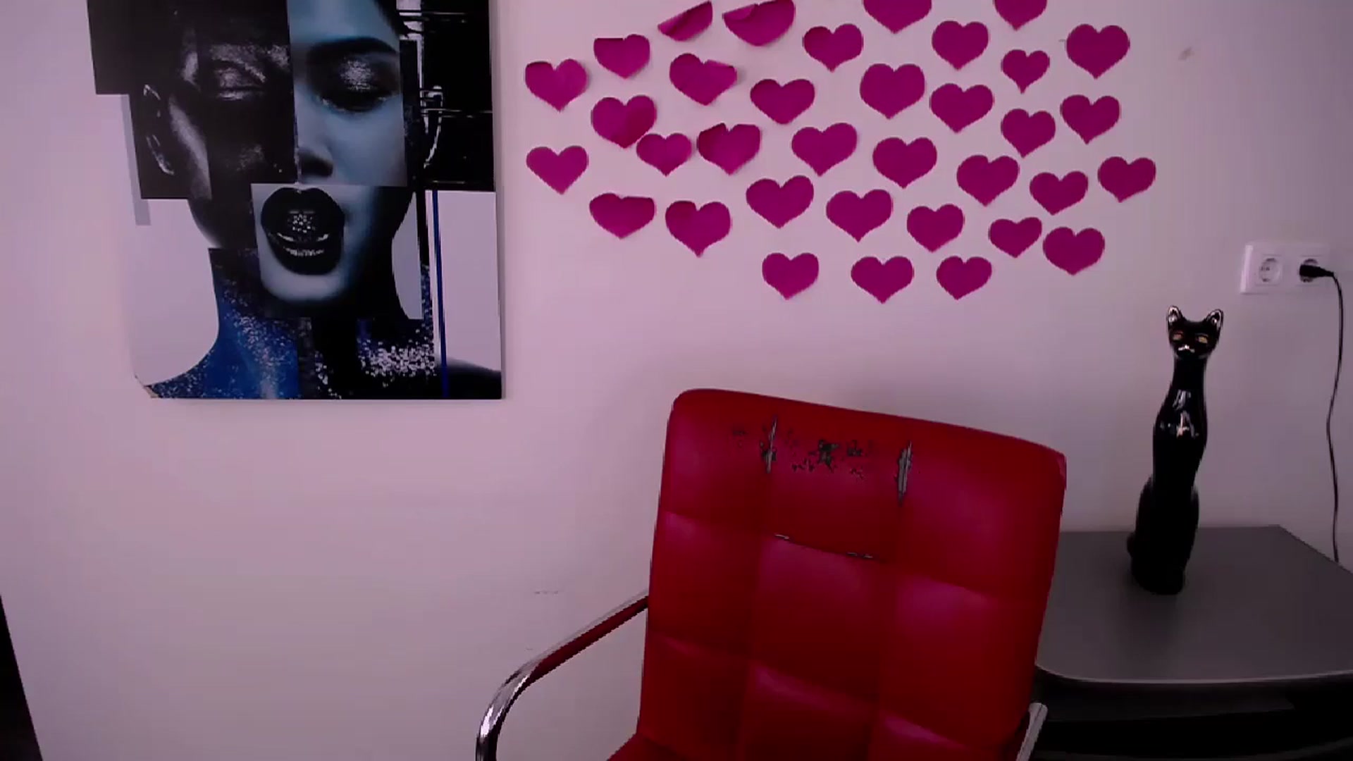 Gallery image thumbnail from Nikonara_'s myfreecams stream on, 08/10/2024, 13:15 image 16 of 20