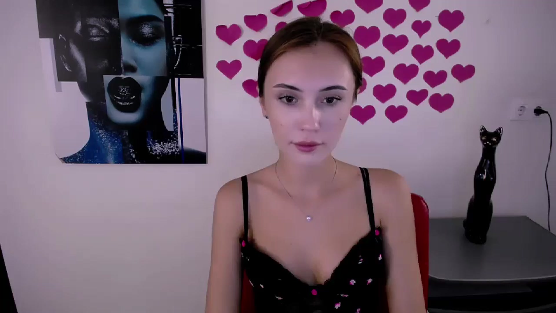 Gallery image thumbnail from Nikonara_'s myfreecams stream on, 08/10/2024, 13:15 image 5 of 20