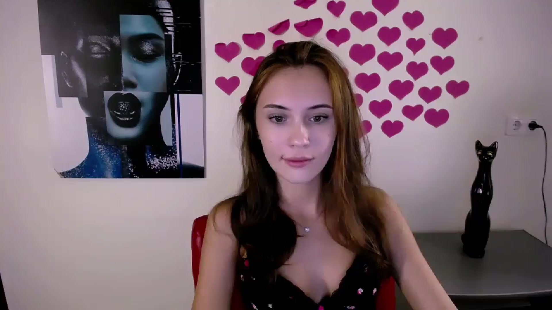 Gallery image thumbnail from Nikonara_'s myfreecams stream on, 08/10/2024, 18:02 image 12 of 20