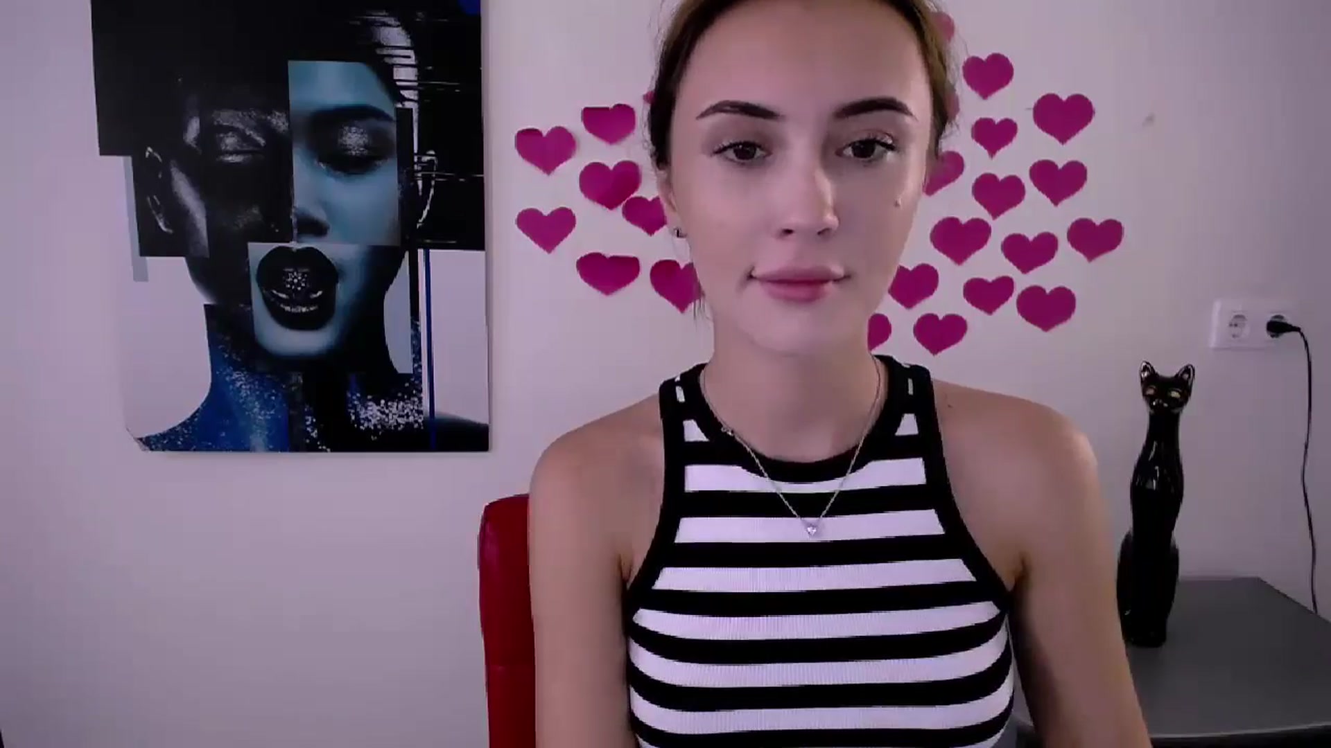 Gallery image thumbnail from Nikonara_'s myfreecams stream on, 08/11/2024, 12:51 image 4 of 20