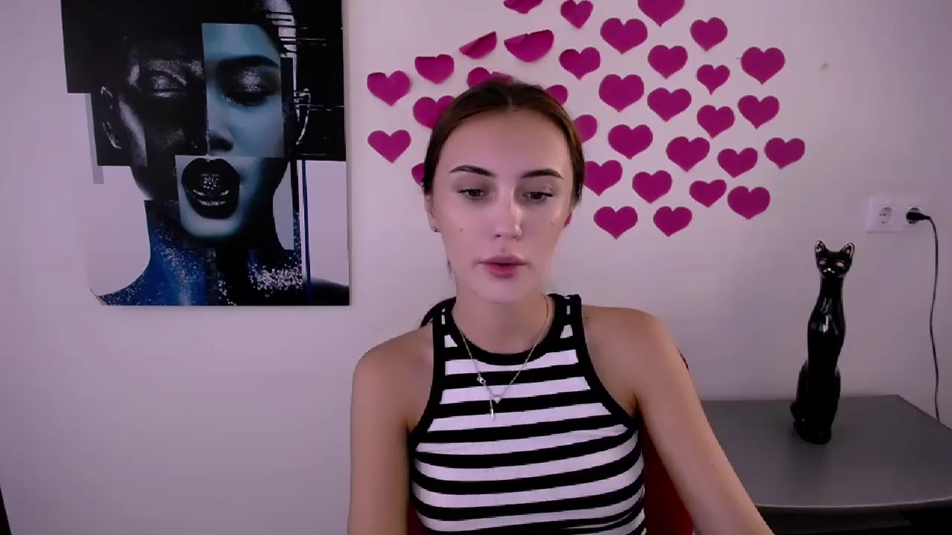 Gallery image thumbnail from Nikonara_'s myfreecams stream on, 08/11/2024, 14:08 image 9 of 20