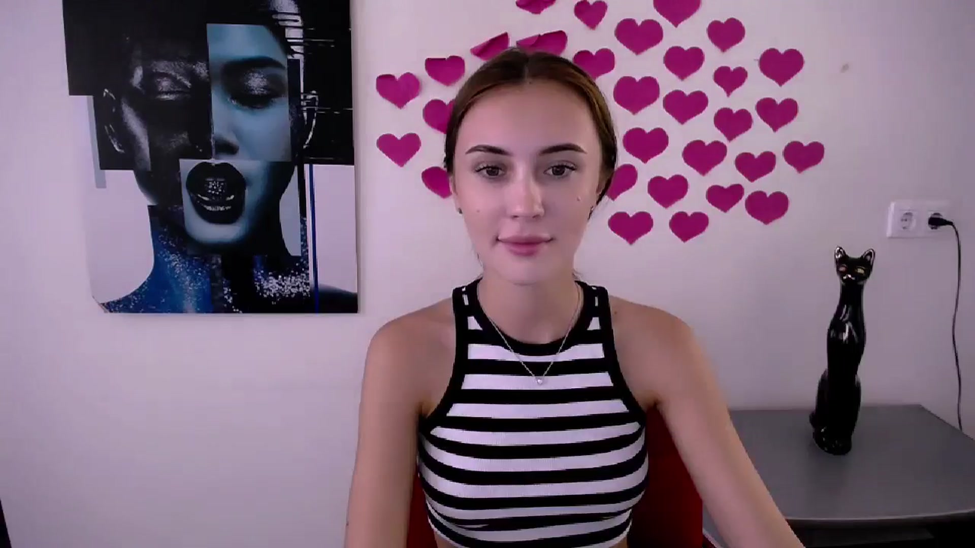Gallery image thumbnail from Nikonara_'s myfreecams stream on, 08/11/2024, 14:08 image 12 of 20