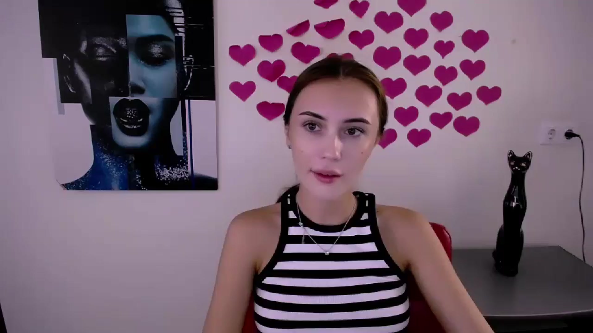 Gallery image thumbnail from Nikonara_'s myfreecams stream on, 08/11/2024, 14:08 image 5 of 20