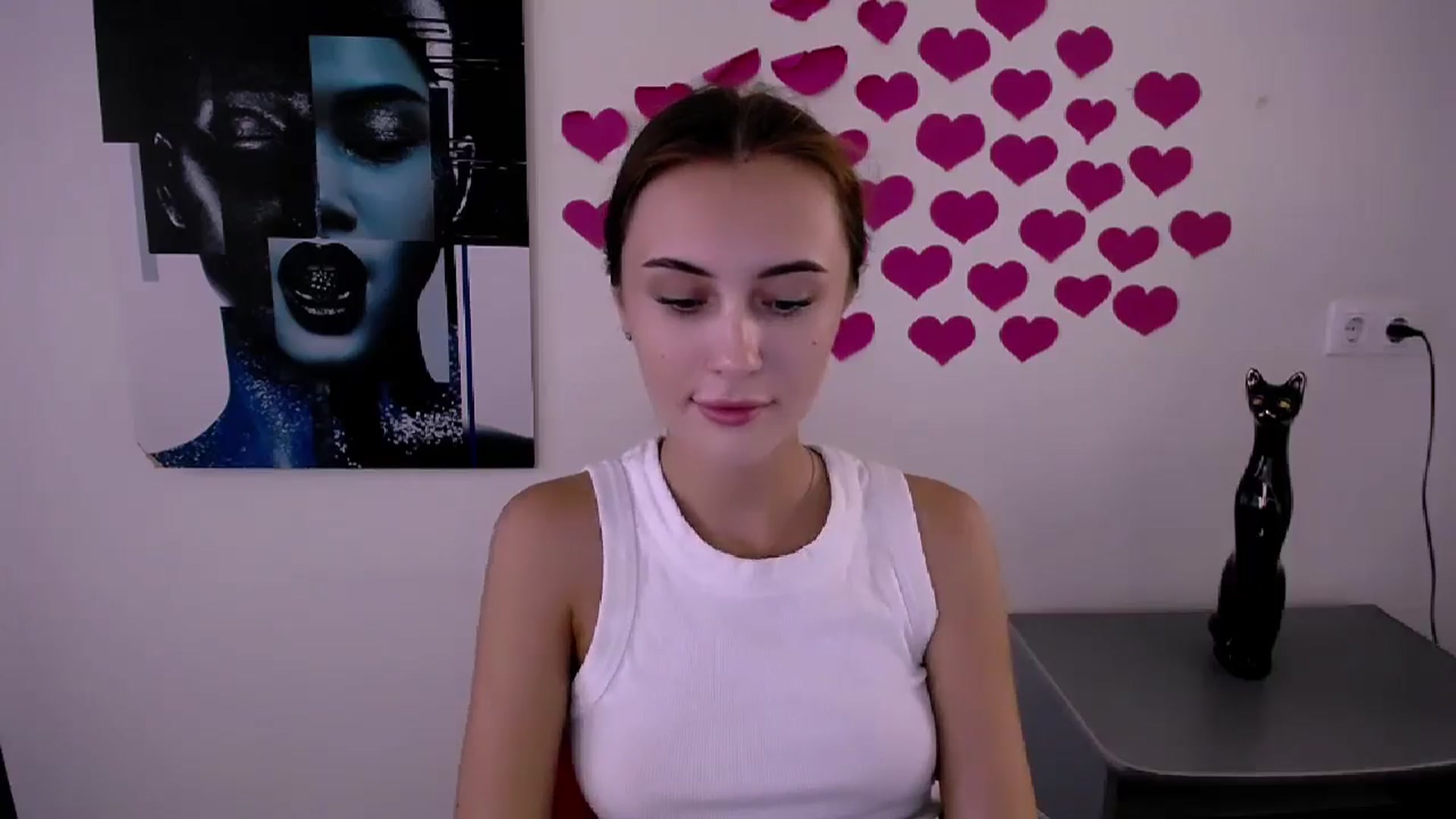 Gallery image thumbnail from Nikonara_'s myfreecams stream on, 08/11/2024, 15:56 image 15 of 20