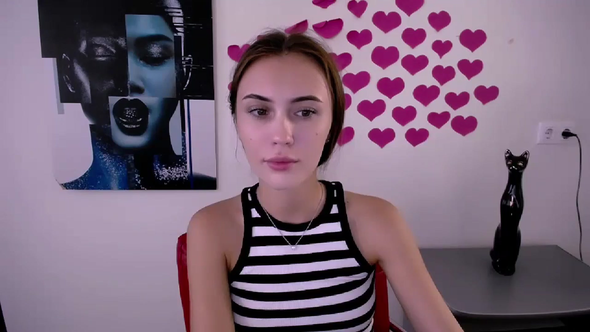 Gallery image thumbnail from Nikonara_'s myfreecams stream on, 08/11/2024, 15:56 image 10 of 20