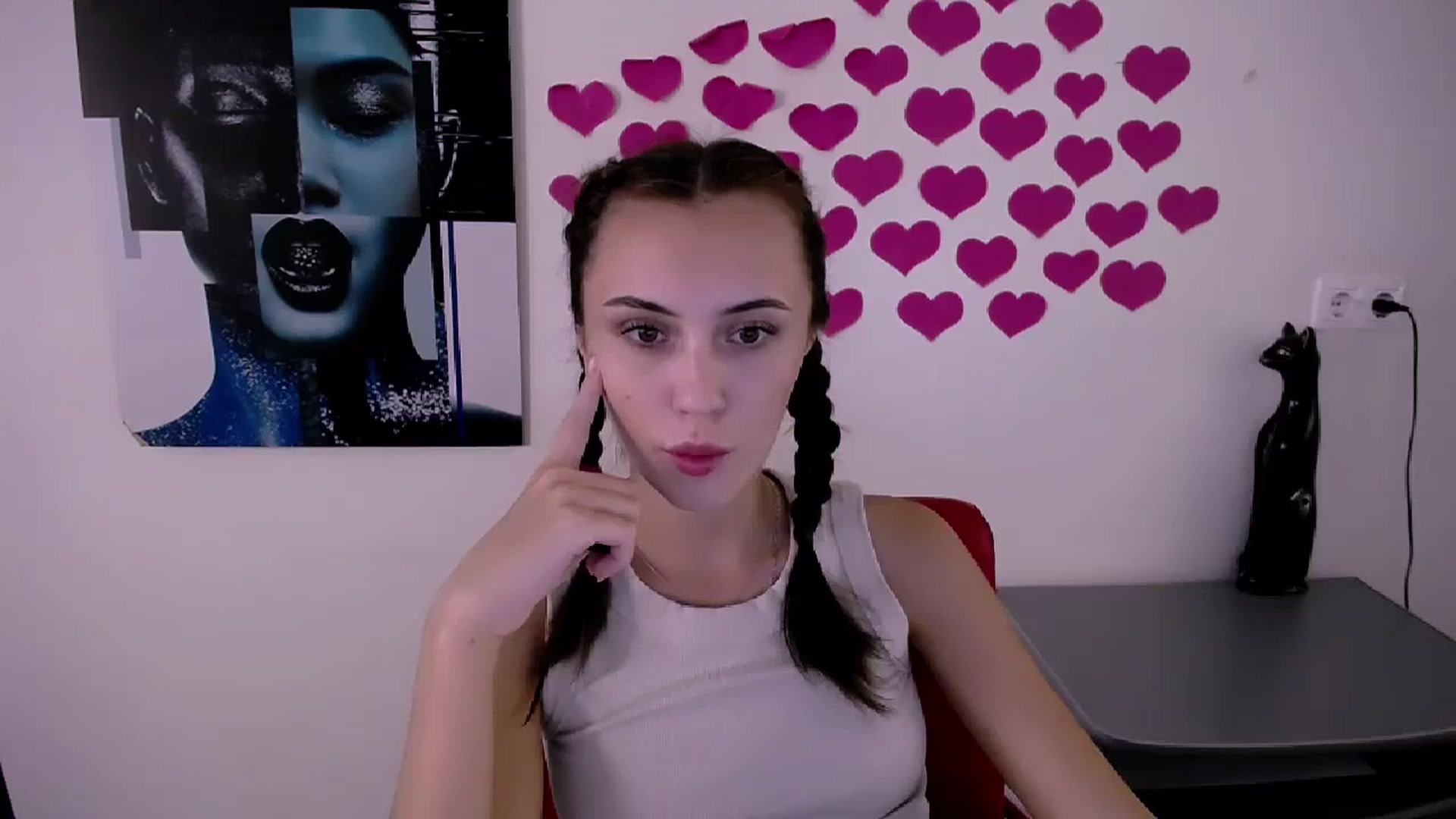 Gallery image thumbnail from Nikonara_'s myfreecams stream on, 08/14/2024, 15:18 image 19 of 20