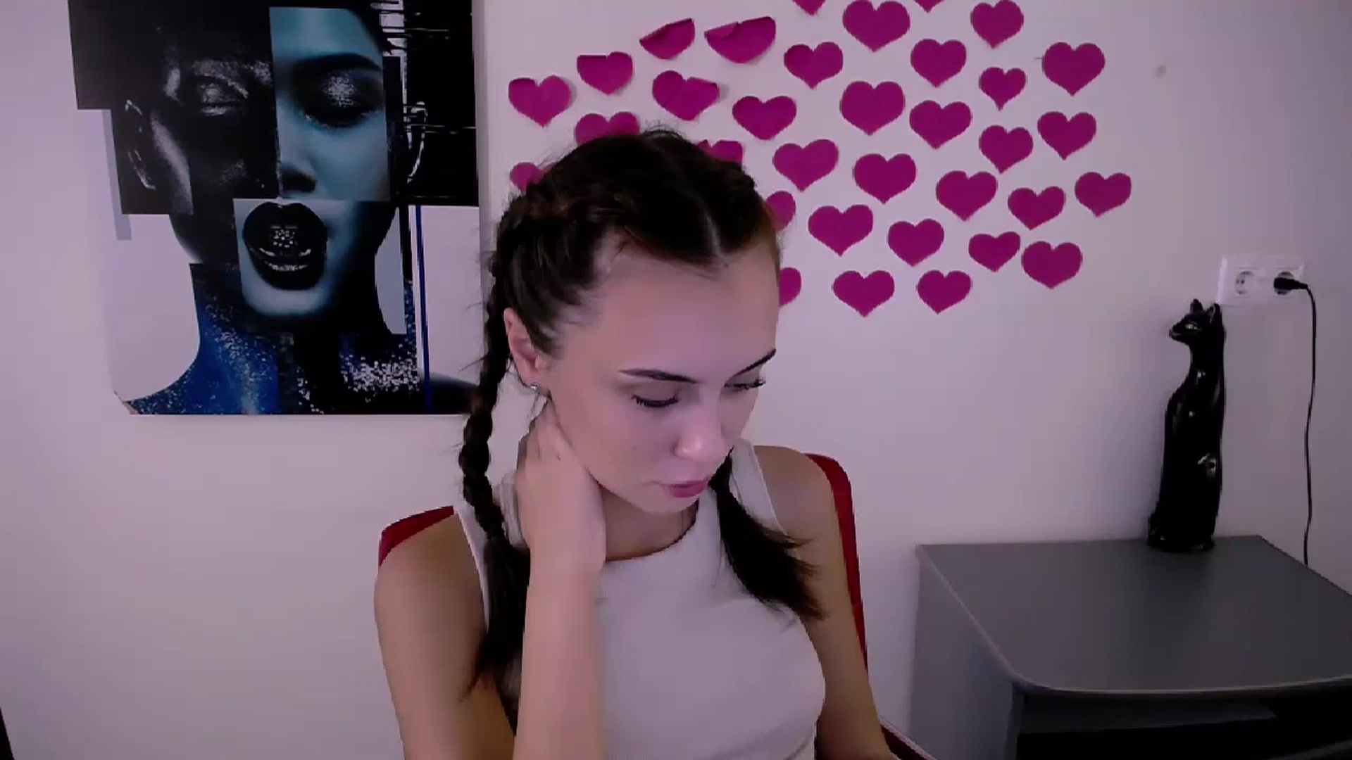 Gallery image thumbnail from Nikonara_'s myfreecams stream on, 08/14/2024, 15:18 image 4 of 20