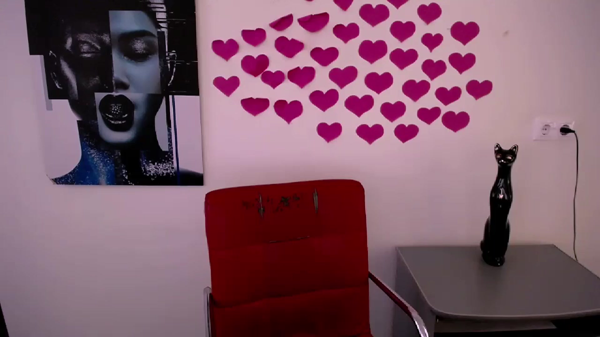 Gallery image thumbnail from Nikonara_'s myfreecams stream on, 08/20/2024, 15:29 image 19 of 20