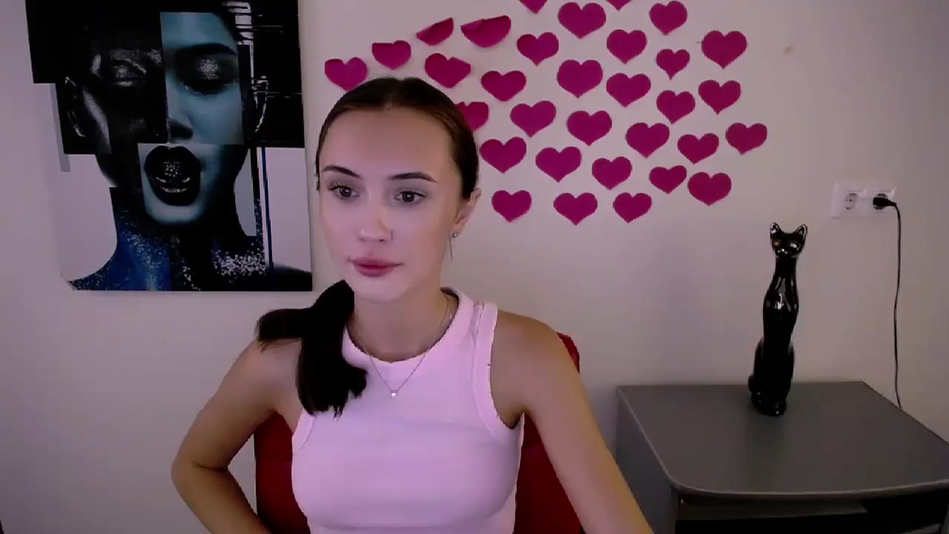 Gallery image thumbnail from Nikonara_'s myfreecams stream on, 08/21/2024, 15:27 image 16 of 20