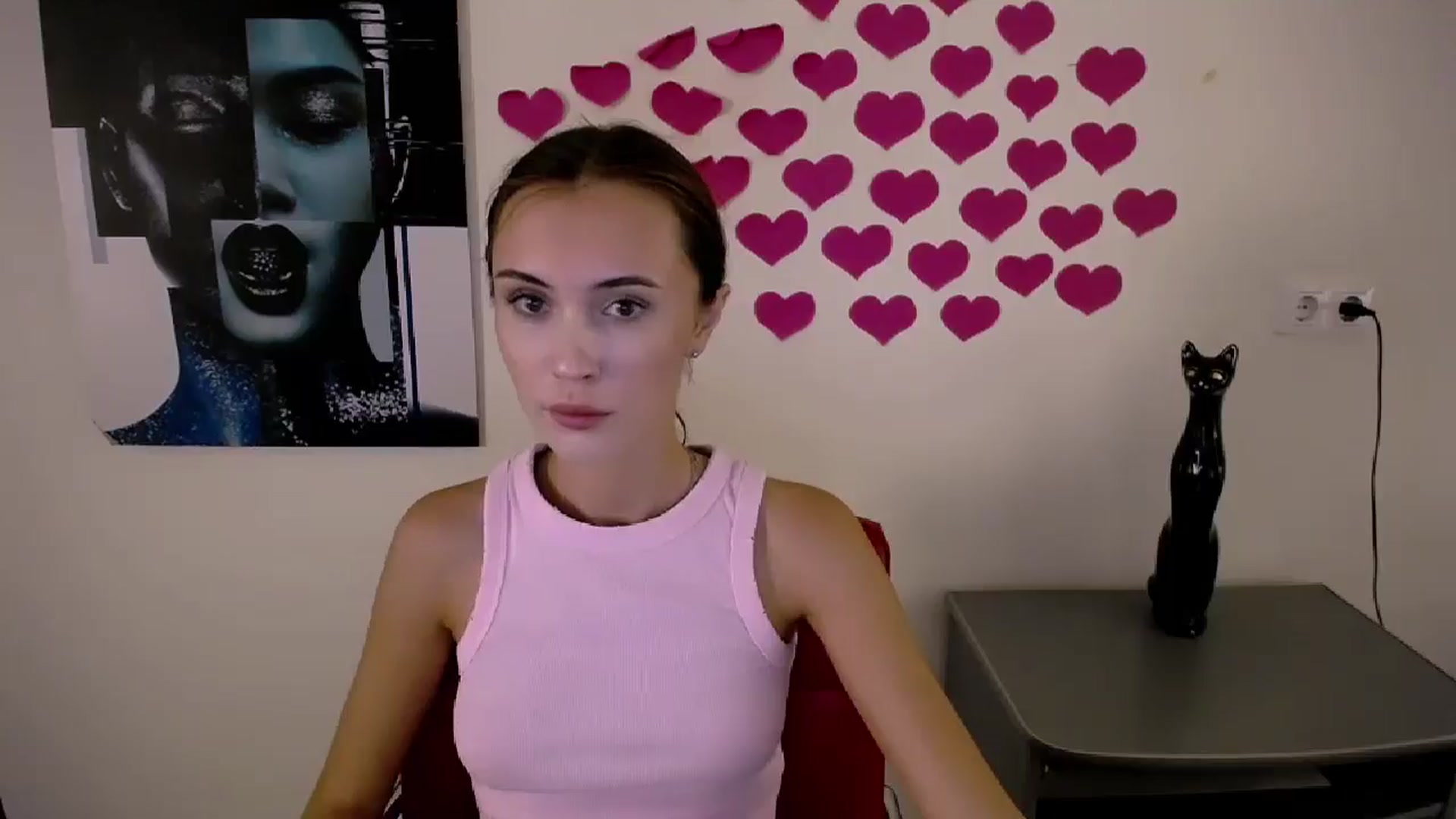 Gallery image thumbnail from Nikonara_'s myfreecams stream on, 08/21/2024, 16:24 image 2 of 20