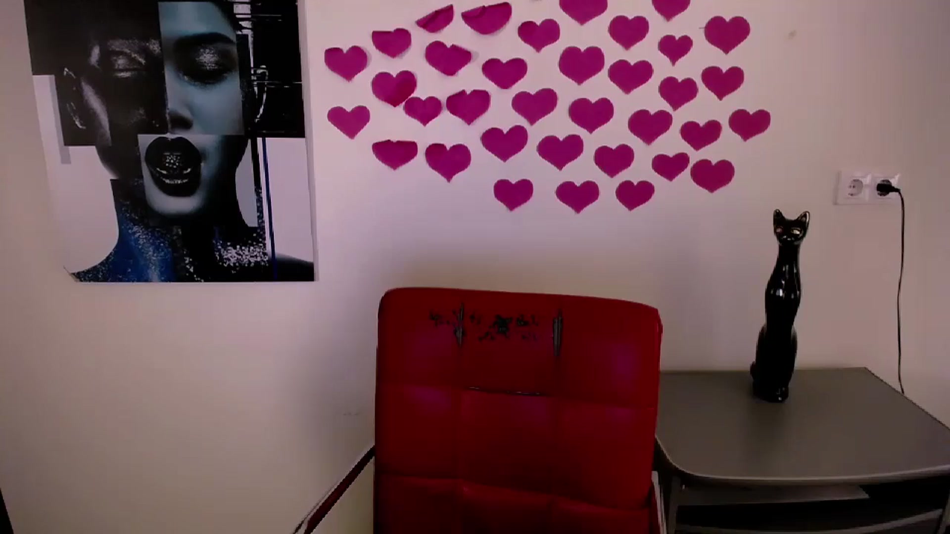 Gallery image thumbnail from Nikonara_'s myfreecams stream on, 08/21/2024, 17:45 image 10 of 20