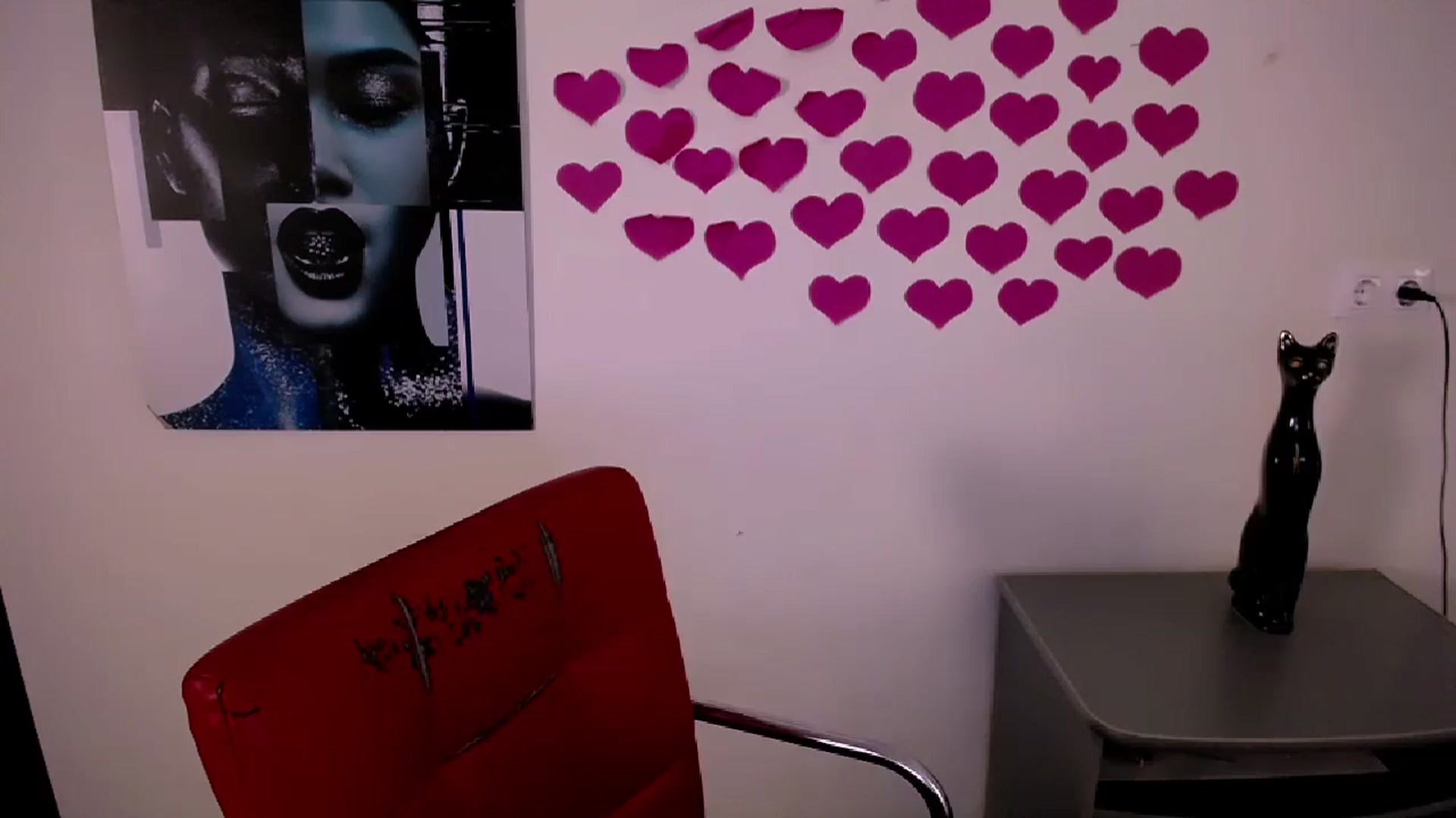 Gallery image thumbnail from Nikonara_'s myfreecams stream on, 08/28/2024, 16:22 image 19 of 20
