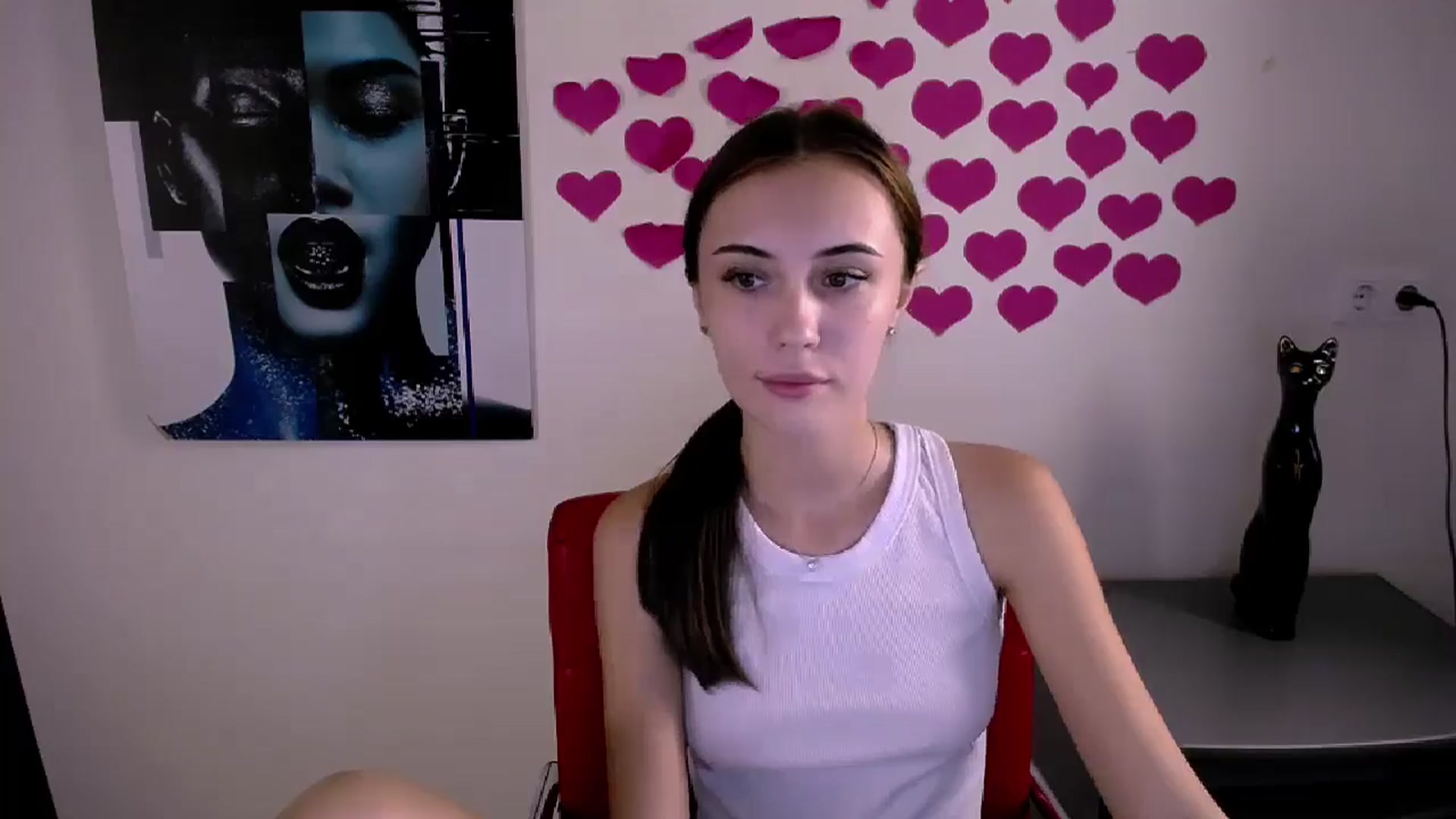 Gallery image thumbnail from Nikonara_'s myfreecams stream on, 08/29/2024, 15:07 image 15 of 20