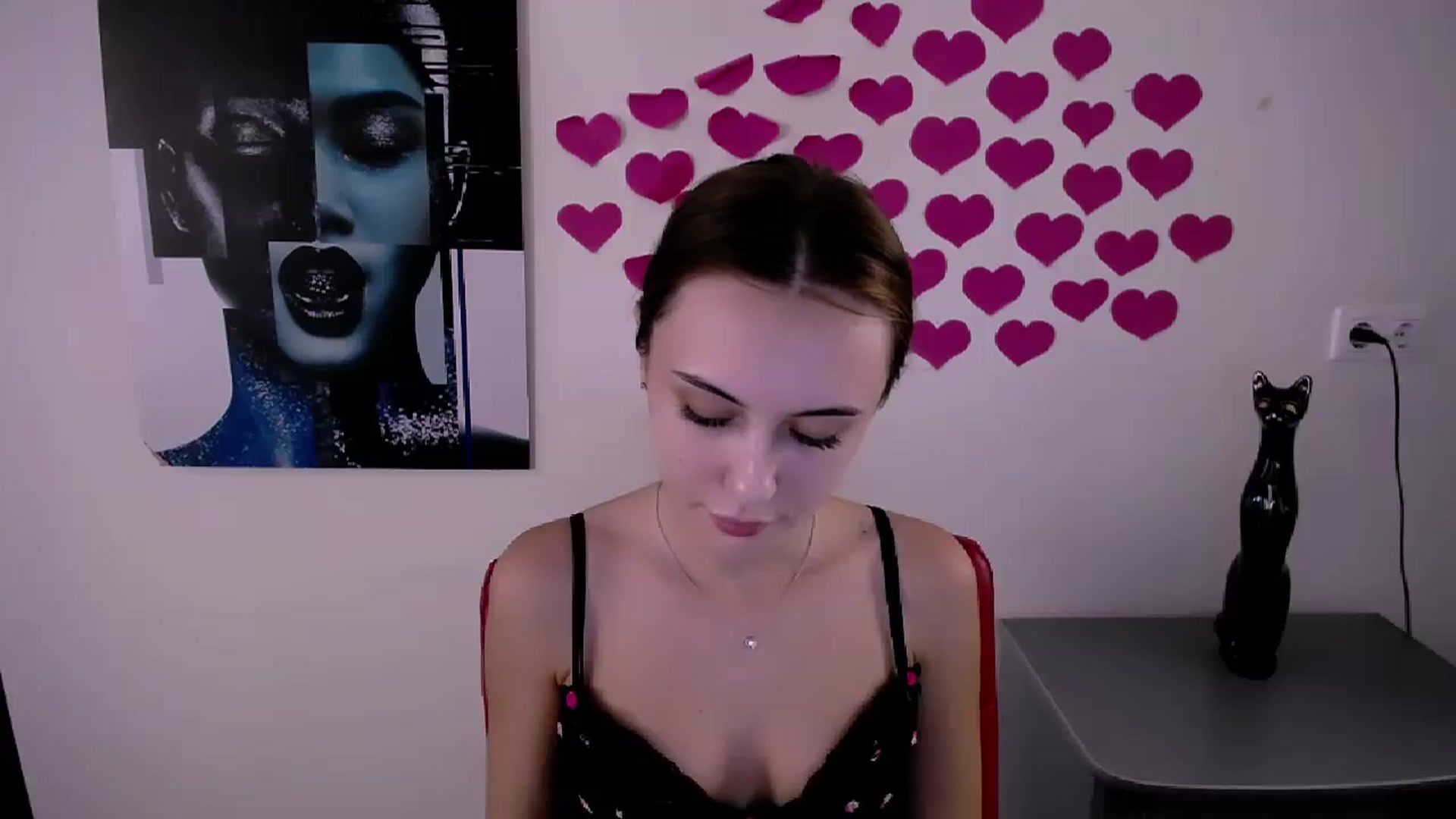 Gallery image thumbnail from Nikonara_'s myfreecams stream on, 08/31/2024, 12:38 image 5 of 20