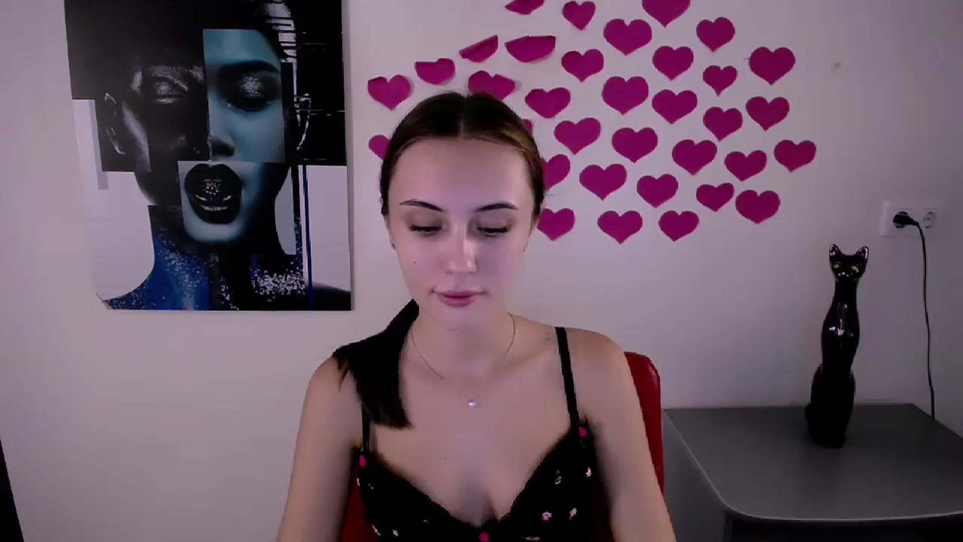 Gallery image thumbnail from Nikonara_'s myfreecams stream on, 08/31/2024, 12:38 image 11 of 20