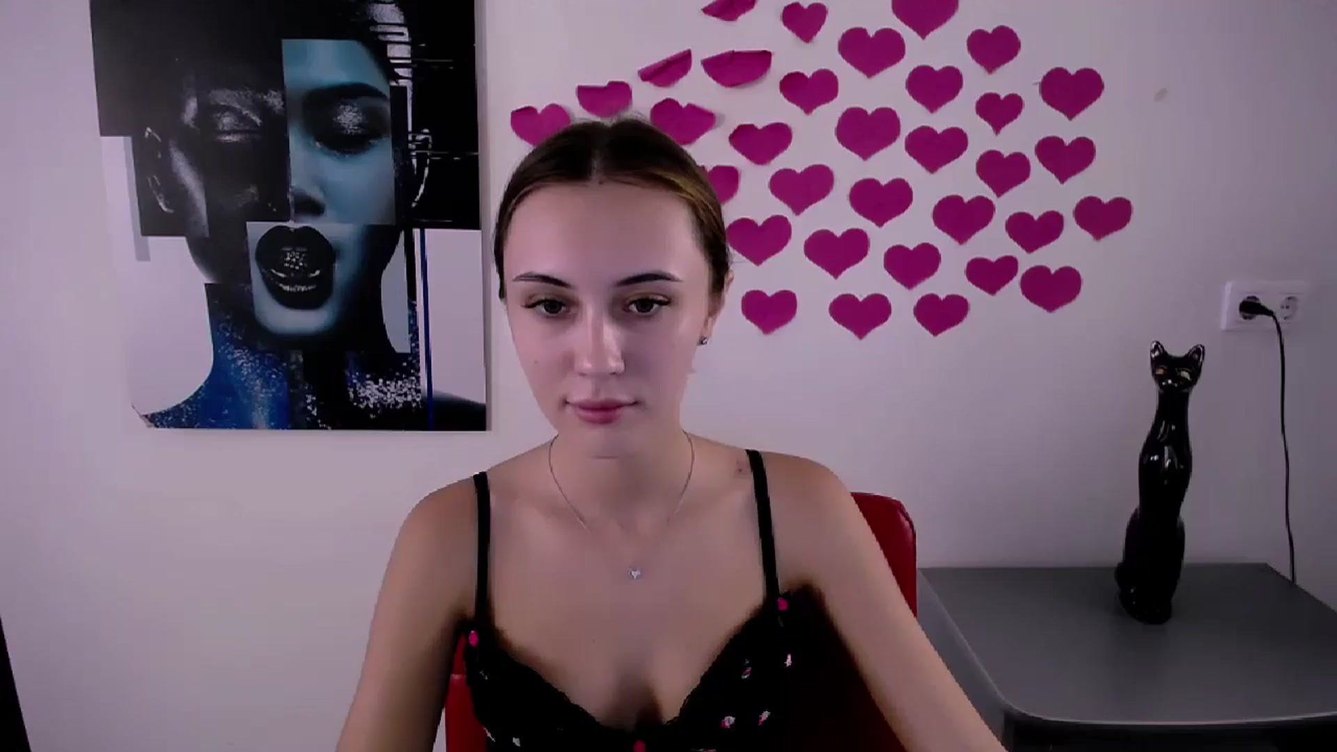 Gallery image thumbnail from Nikonara_'s myfreecams stream on, 08/31/2024, 12:38 image 2 of 20