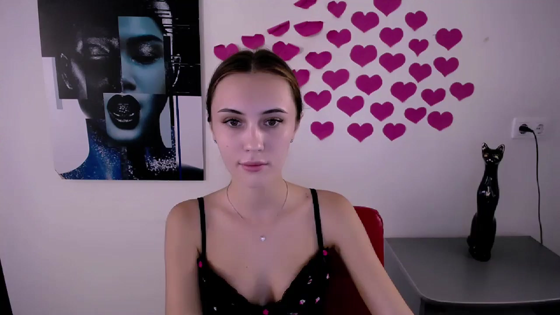 Gallery image thumbnail from Nikonara_'s myfreecams stream on, 08/31/2024, 12:38 image 3 of 20