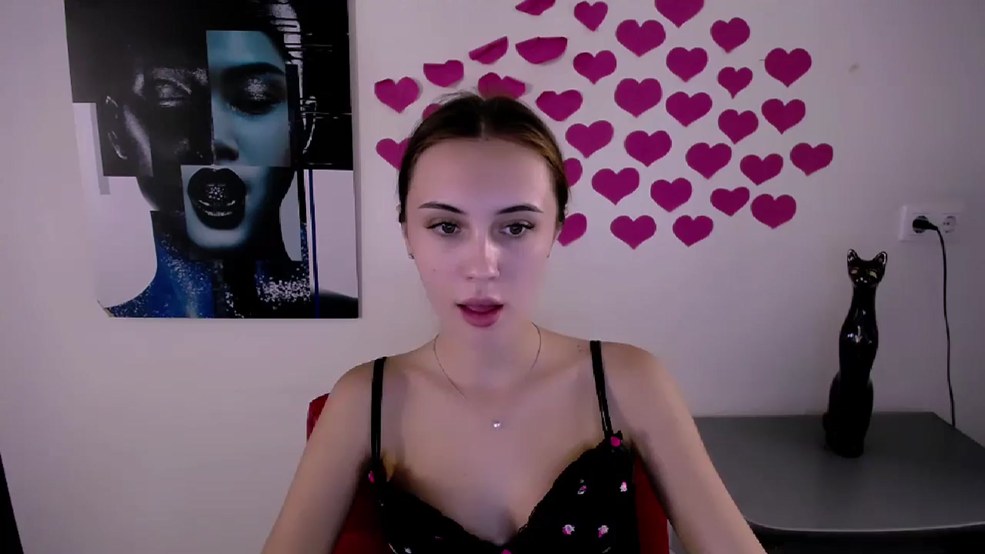 Gallery image thumbnail from Nikonara_'s myfreecams stream on, 08/31/2024, 13:44 image 1 of 20
