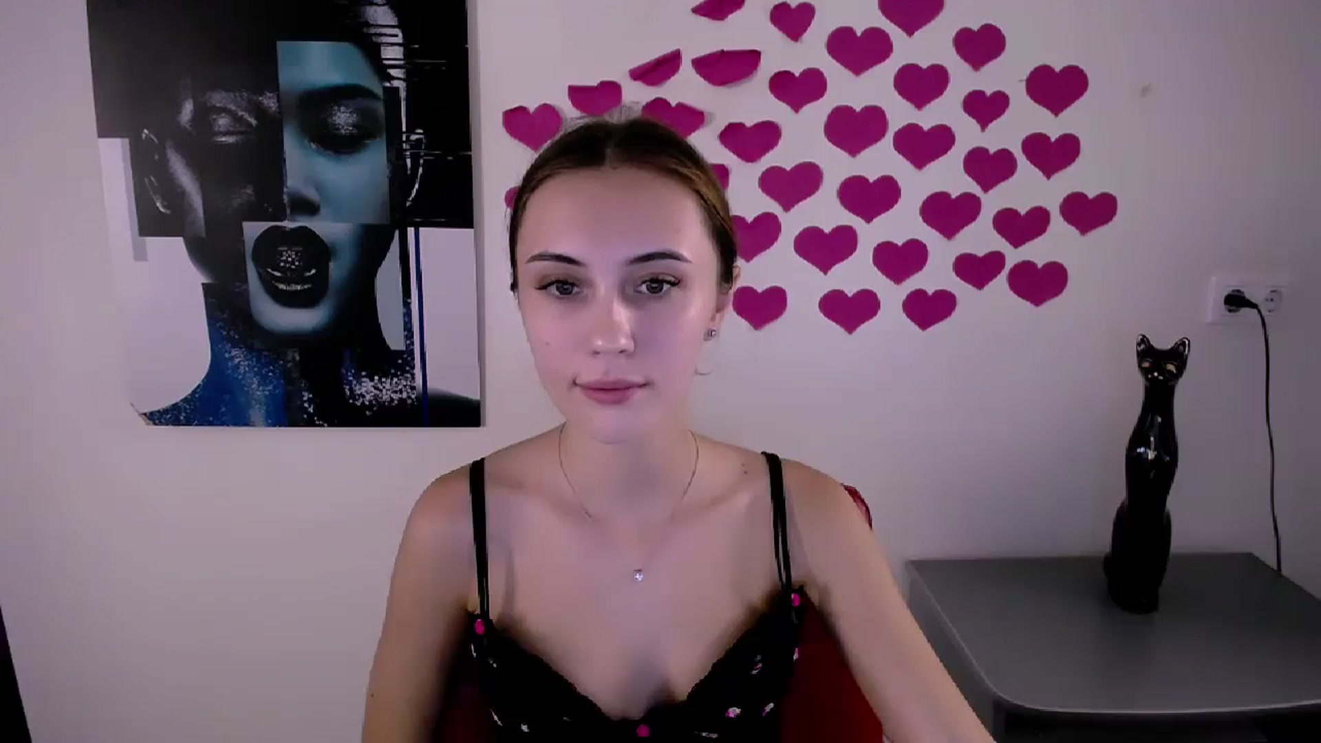 Gallery image thumbnail from Nikonara_'s myfreecams stream on, 08/31/2024, 13:44 image 9 of 20