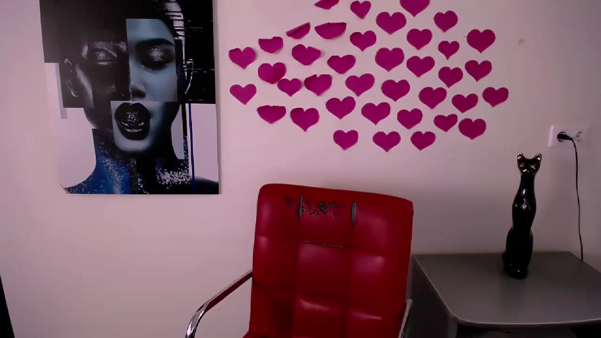 Gallery image thumbnail from Nikonara_'s myfreecams stream on, 08/31/2024, 15:10 image 9 of 20