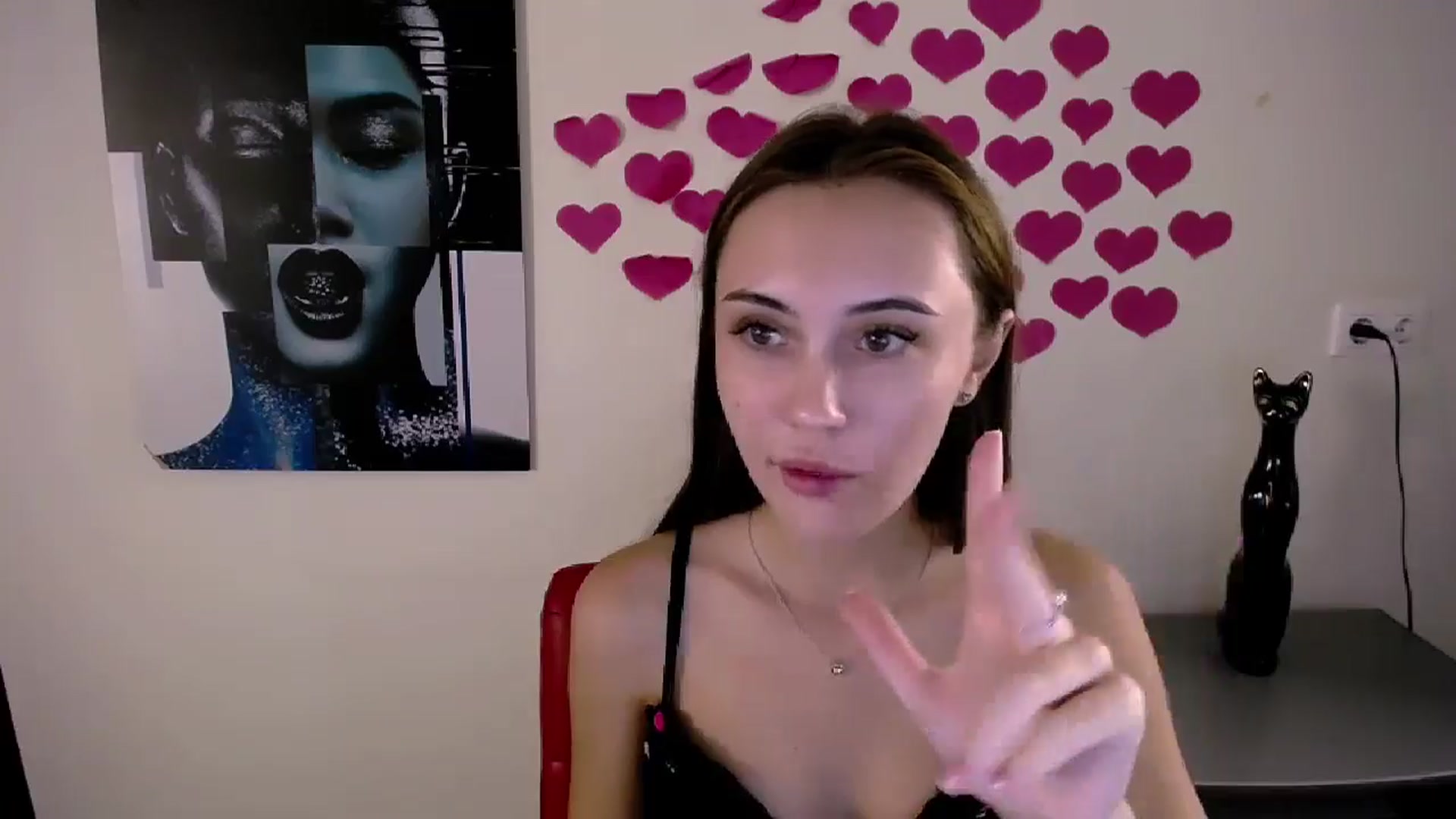 Gallery image thumbnail from Nikonara_'s myfreecams stream on, 08/31/2024, 15:10 image 13 of 20