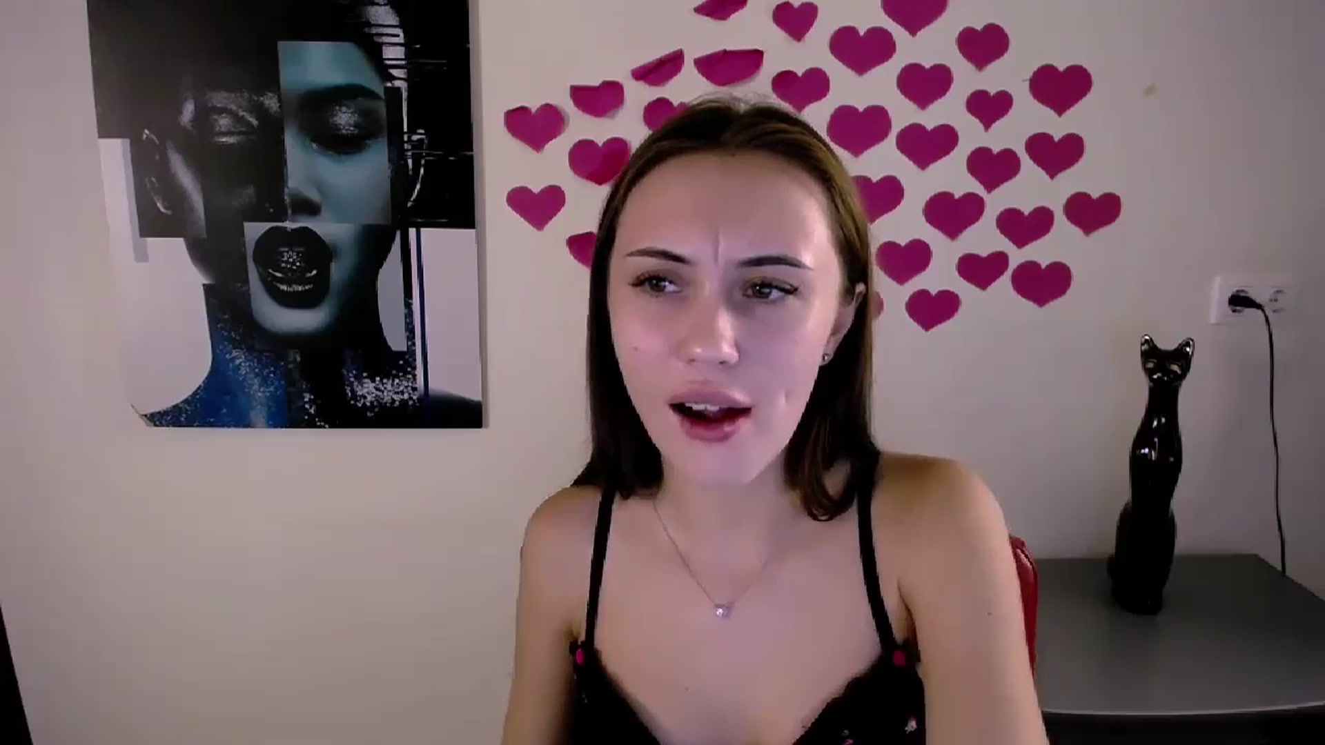 Gallery image thumbnail from Nikonara_'s myfreecams stream on, 08/31/2024, 15:10 image 14 of 20