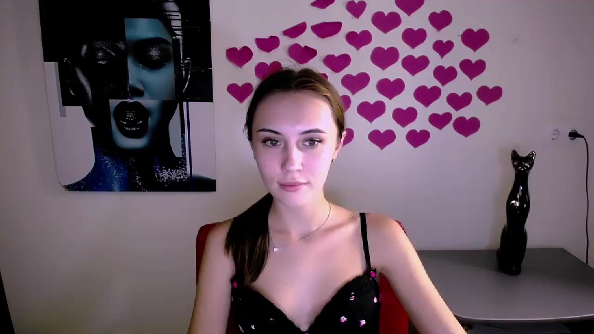 Gallery image thumbnail from Nikonara_'s myfreecams stream on, 08/31/2024, 17:22 image 3 of 20