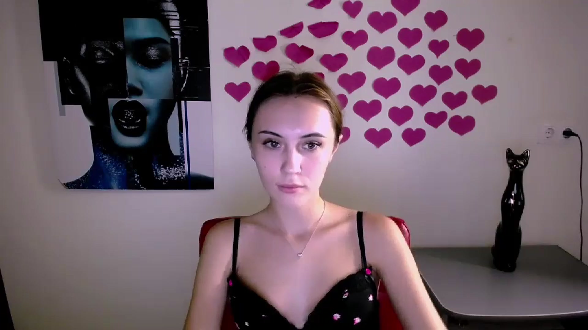 Gallery image thumbnail from Nikonara_'s myfreecams stream on, 08/31/2024, 17:22 image 6 of 20