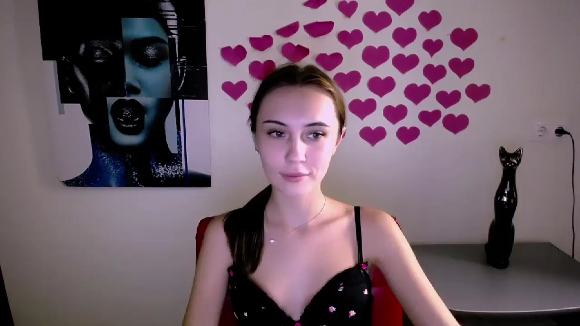 Gallery image thumbnail from Nikonara_'s myfreecams stream on, 08/31/2024, 17:22 image 4 of 20