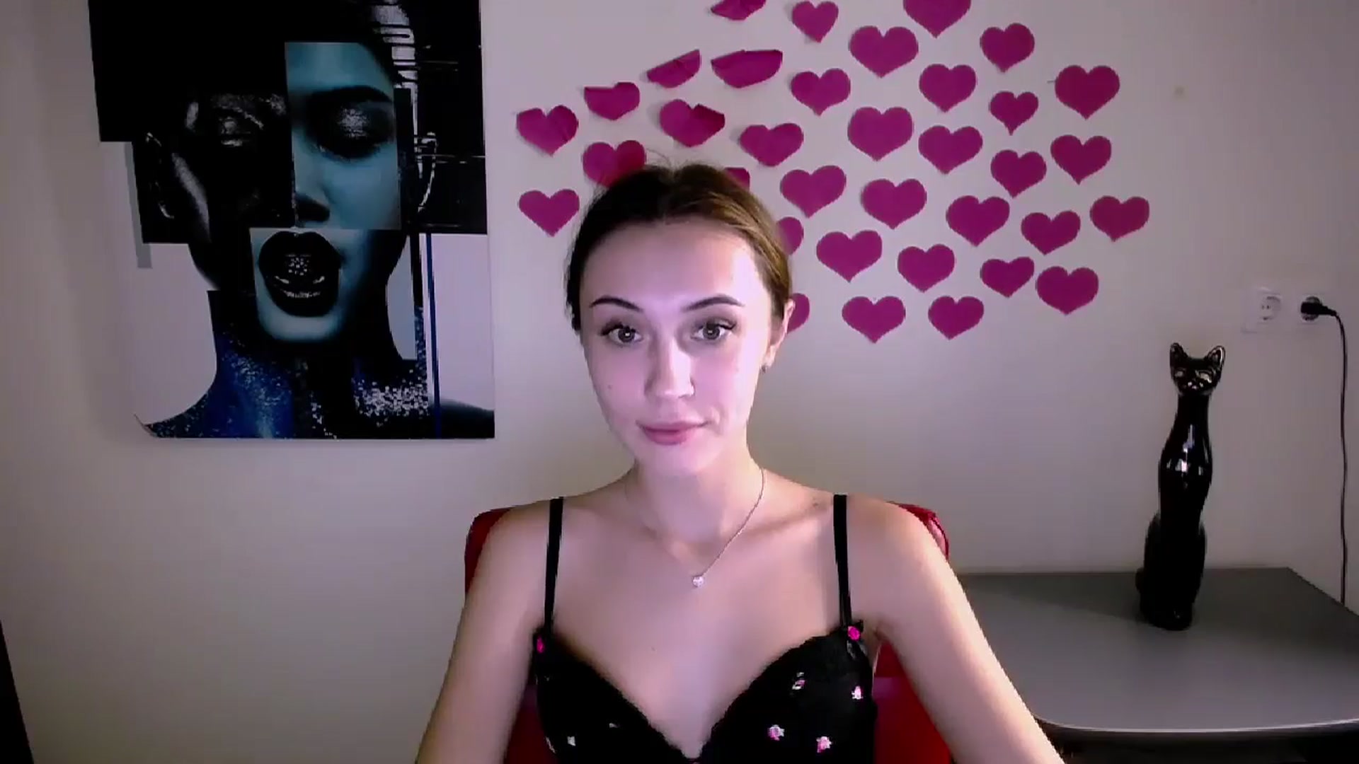 Gallery image thumbnail from Nikonara_'s myfreecams stream on, 08/31/2024, 17:22 image 7 of 20