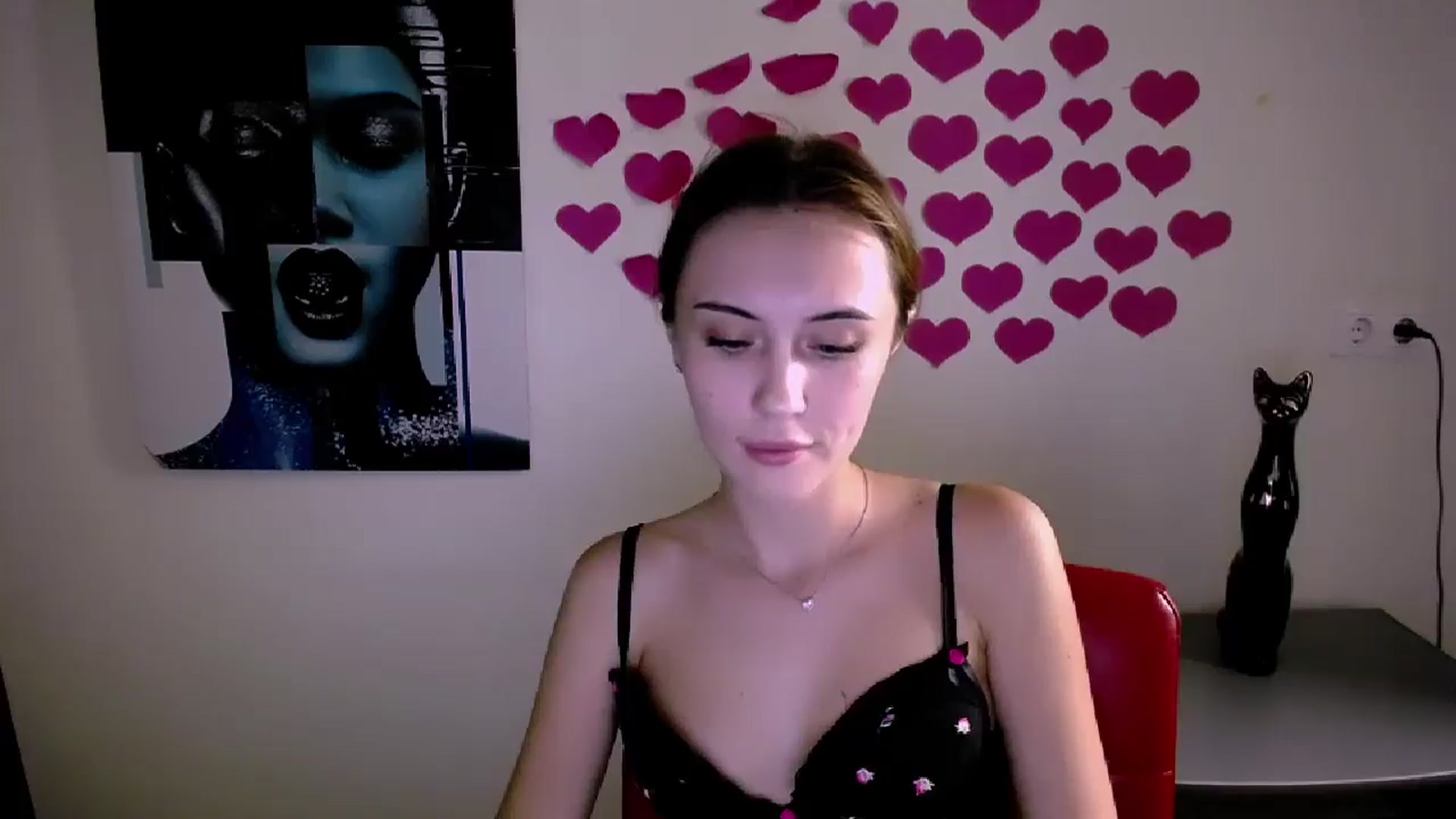Gallery image thumbnail from Nikonara_'s myfreecams stream on, 08/31/2024, 17:22 image 10 of 20