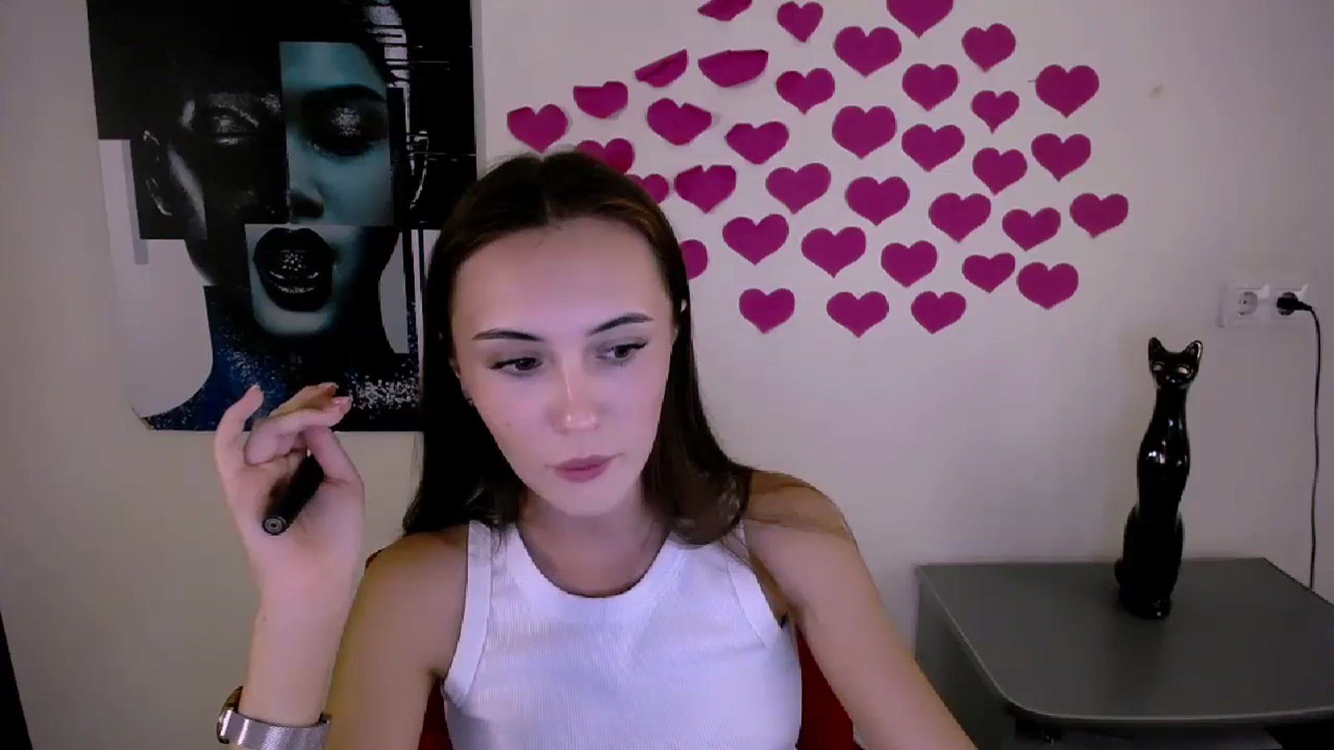 Gallery image thumbnail from Nikonara_'s myfreecams stream on, 09/01/2024, 16:44 image 13 of 20