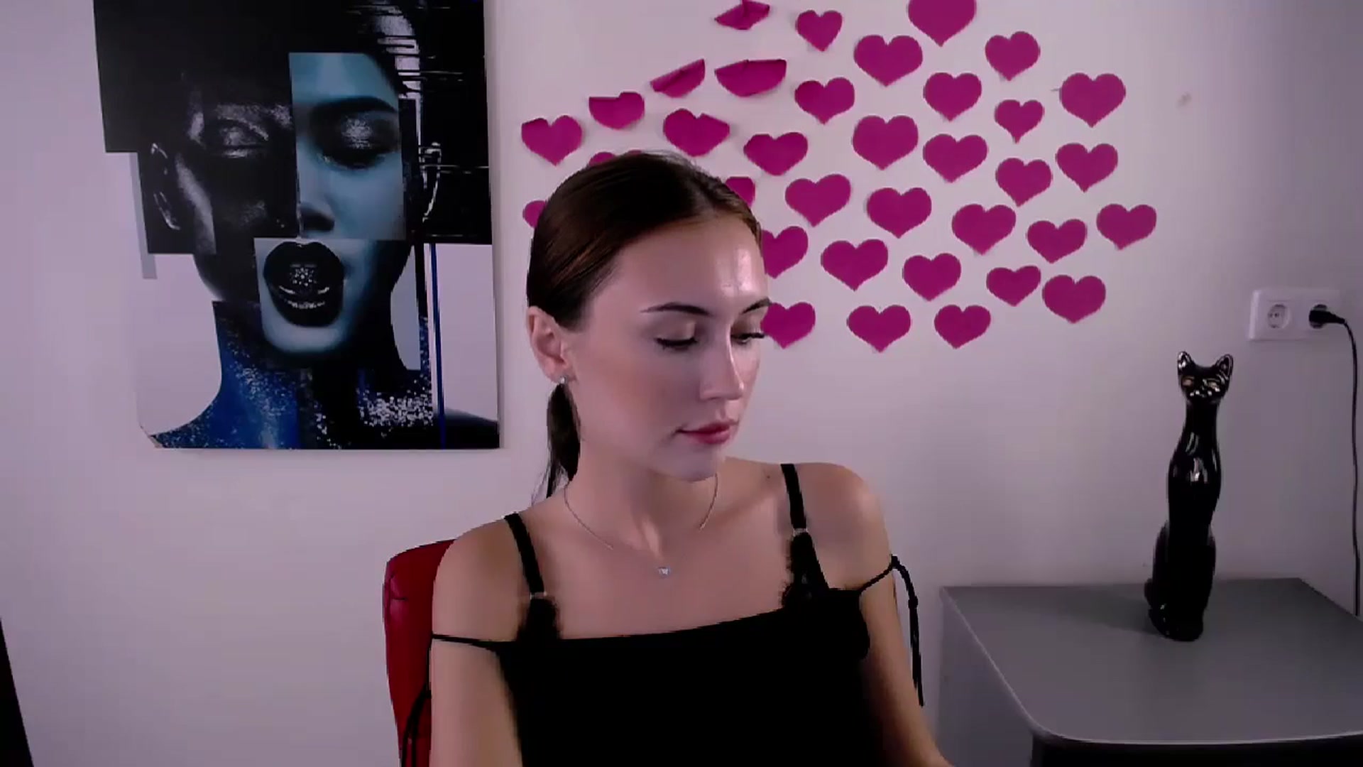Gallery image thumbnail from Nikonara_'s myfreecams stream on, 09/02/2024, 13:38 image 19 of 20