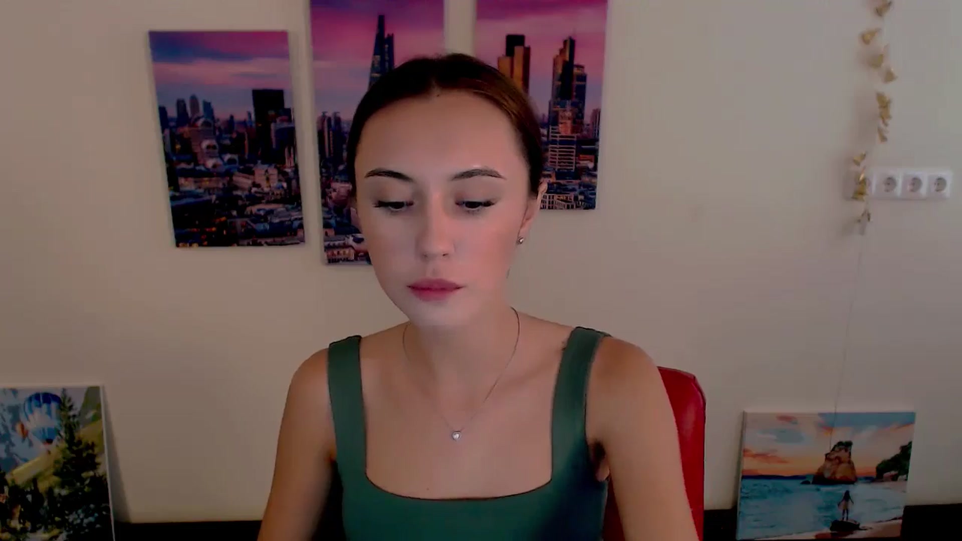 Gallery image thumbnail from Nikonara_'s myfreecams stream on, 09/05/2024, 14:10 image 19 of 20