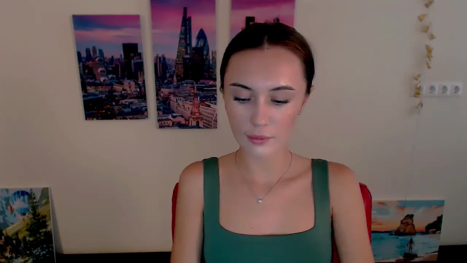 Gallery image thumbnail from Nikonara_'s myfreecams stream on, 09/05/2024, 14:10 image 11 of 20