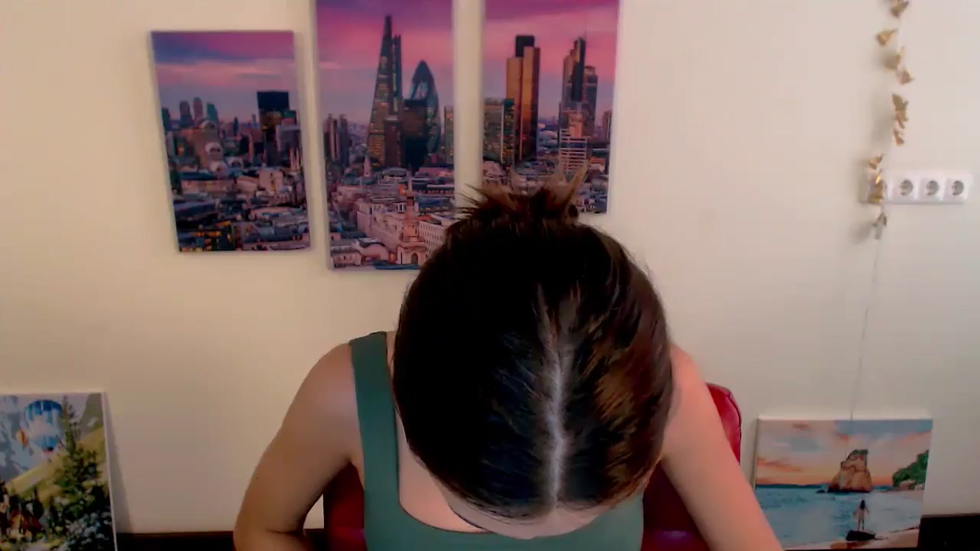 Gallery image thumbnail from Nikonara_'s myfreecams stream on, 09/05/2024, 14:34 image 6 of 20