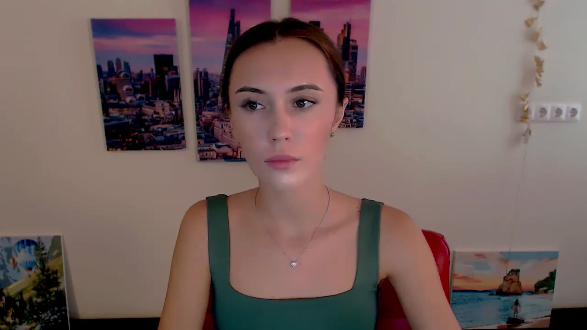 Gallery image thumbnail from Nikonara_'s myfreecams stream on, 09/05/2024, 14:34 image 18 of 20
