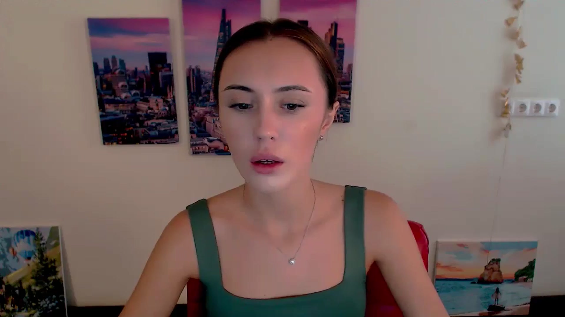 Gallery image thumbnail from Nikonara_'s myfreecams stream on, 09/05/2024, 14:34 image 7 of 20