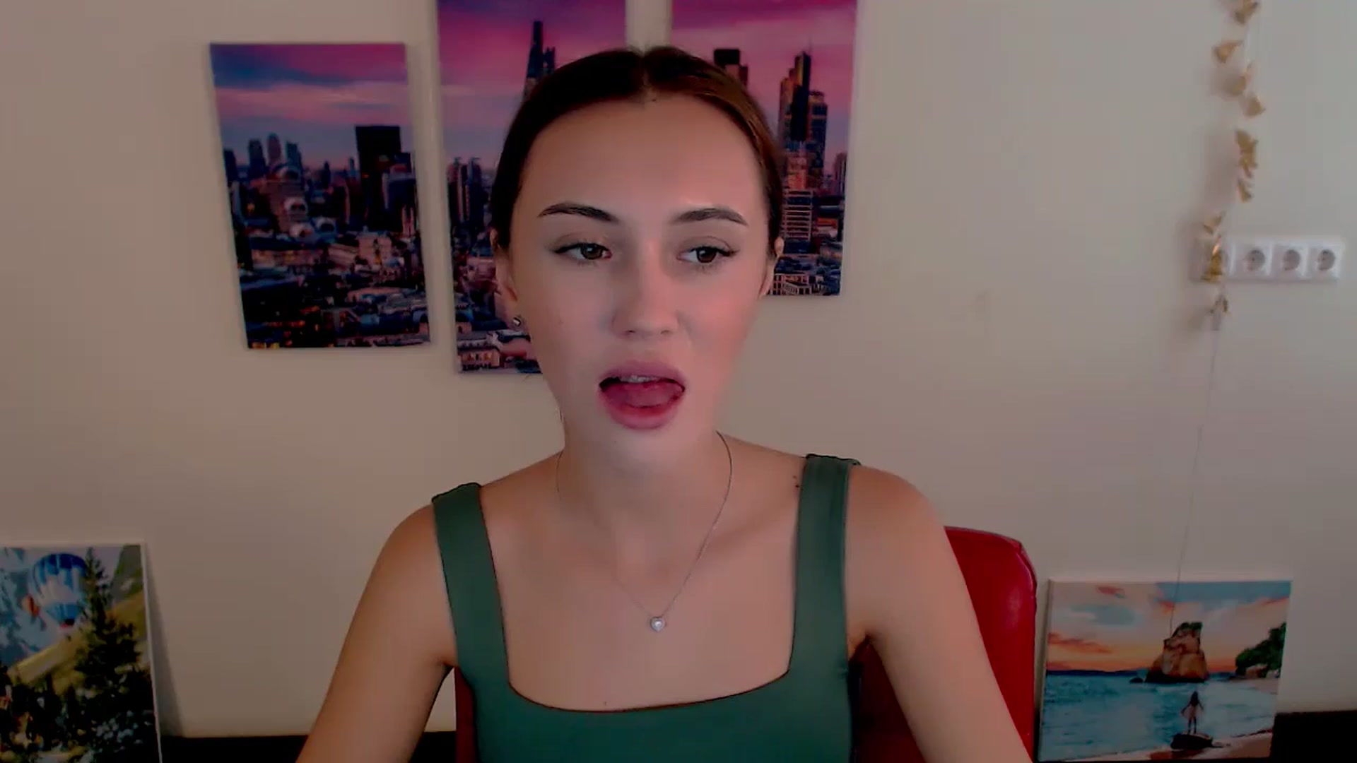 Gallery image thumbnail from Nikonara_'s myfreecams stream on, 09/05/2024, 14:34 image 11 of 20