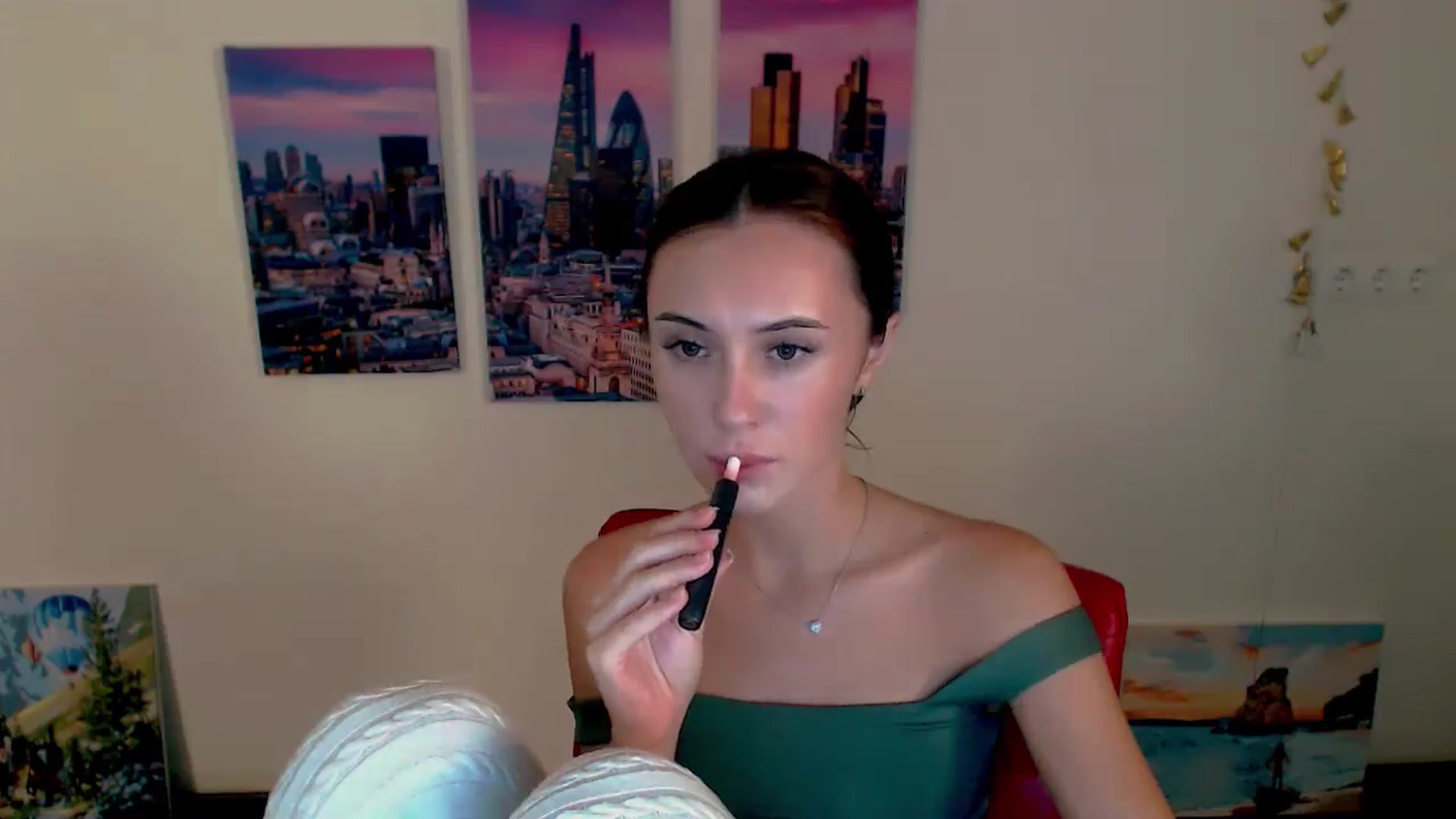 Gallery image thumbnail from Nikonara_'s myfreecams stream on, 09/05/2024, 16:50 image 11 of 20
