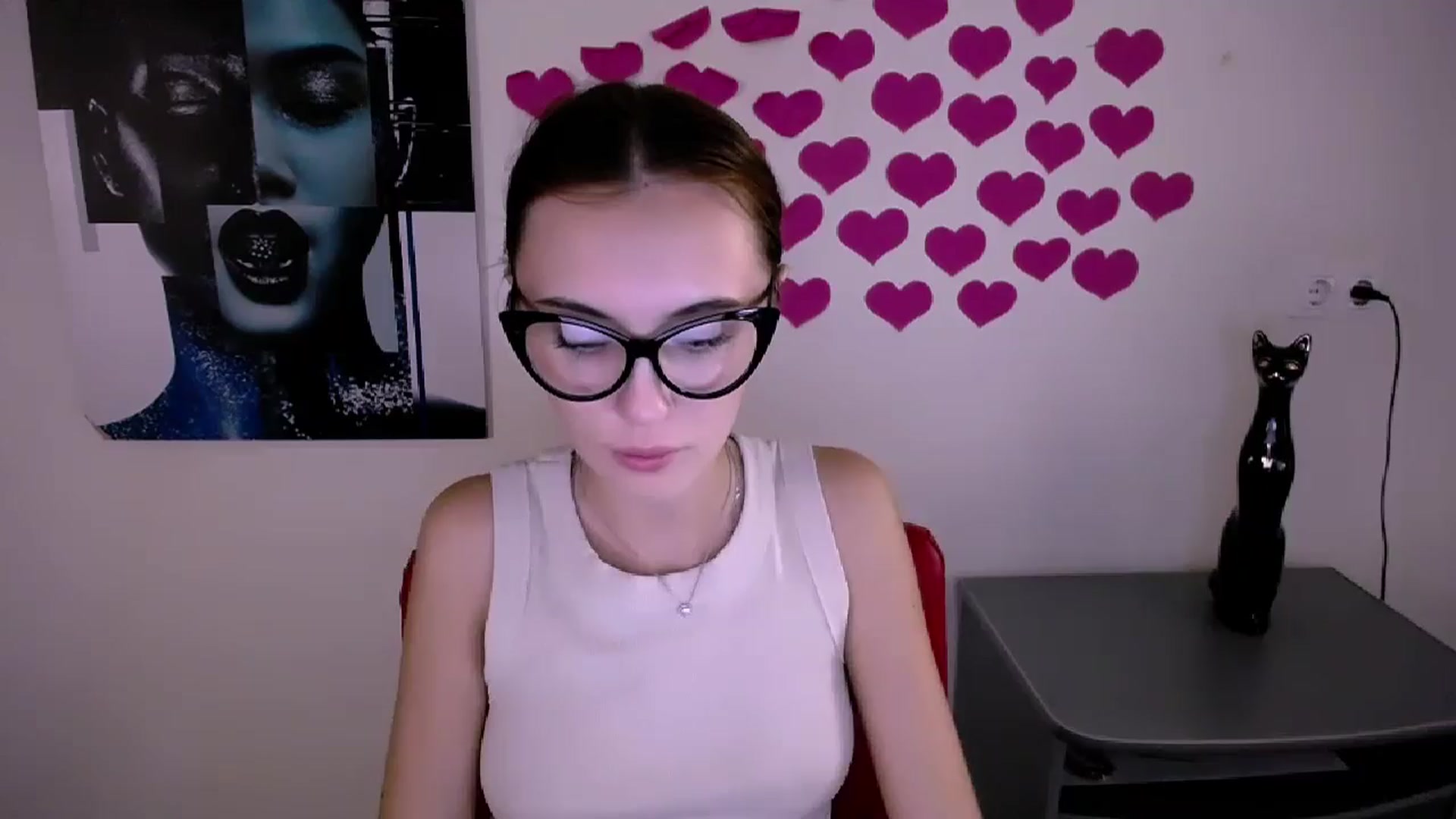 Gallery image thumbnail from Nikonara_'s myfreecams stream on, 09/09/2024, 16:23 image 19 of 20