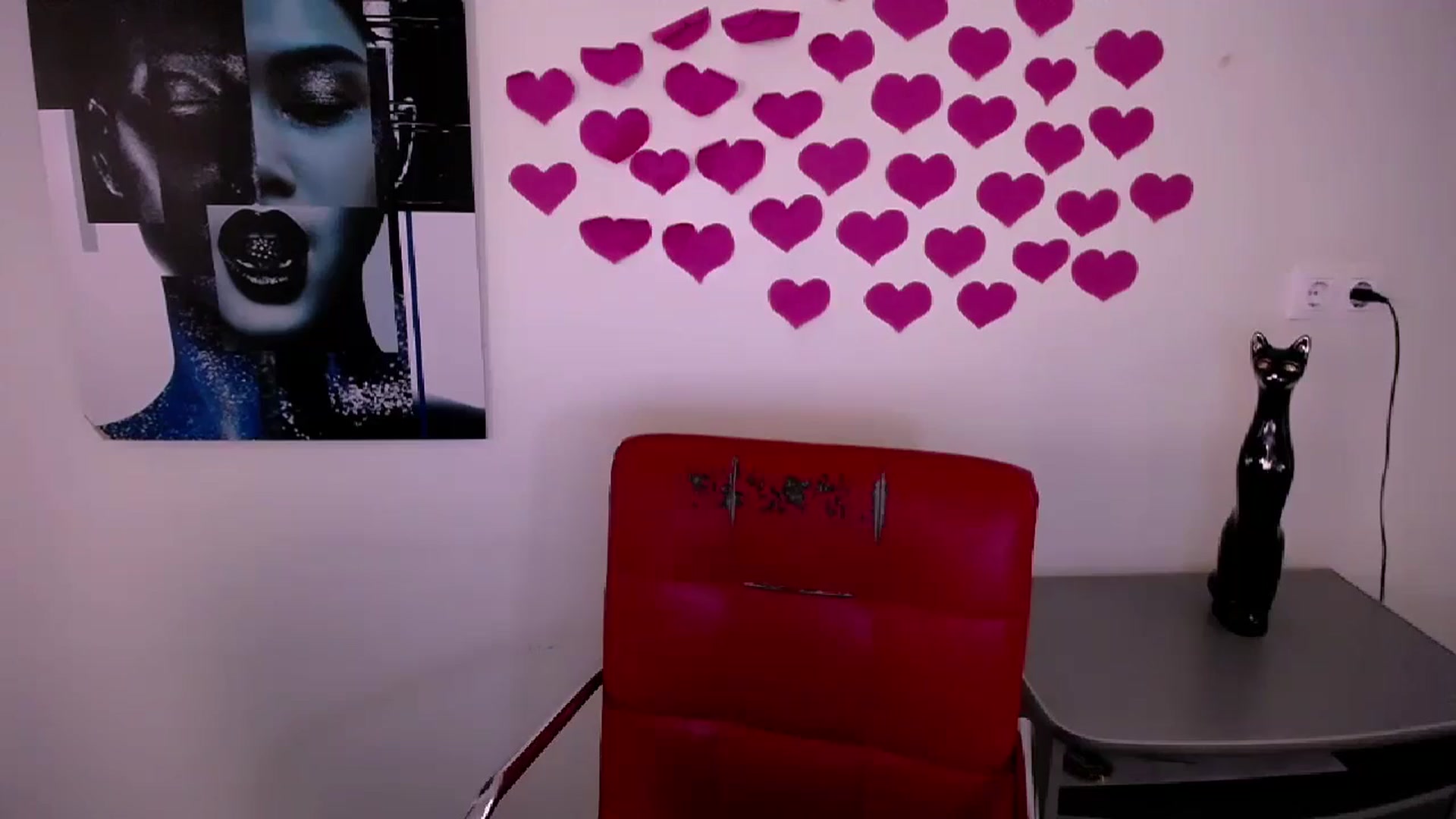 Gallery image thumbnail from Nikonara_'s myfreecams stream on, 09/09/2024, 16:23 image 15 of 20