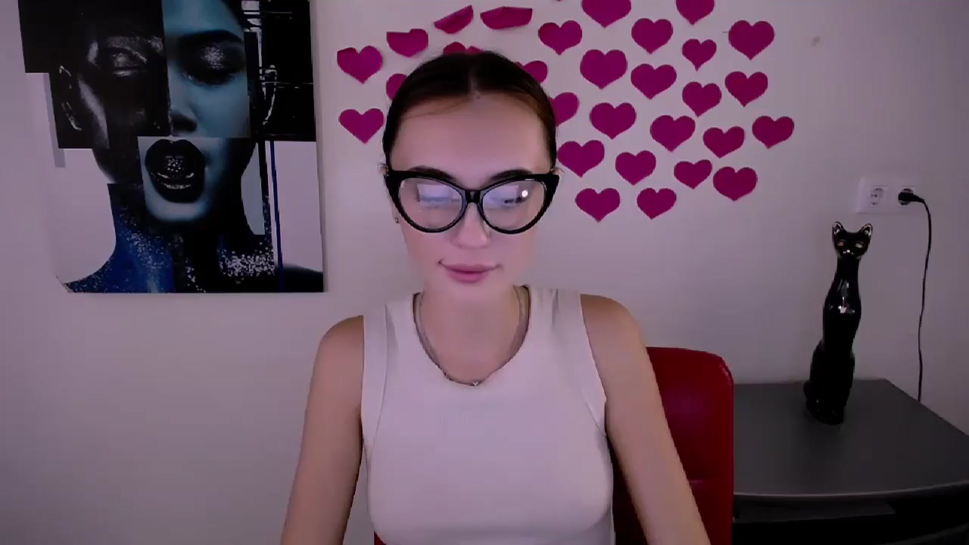 Gallery image thumbnail from Nikonara_'s myfreecams stream on, 09/09/2024, 16:23 image 6 of 20