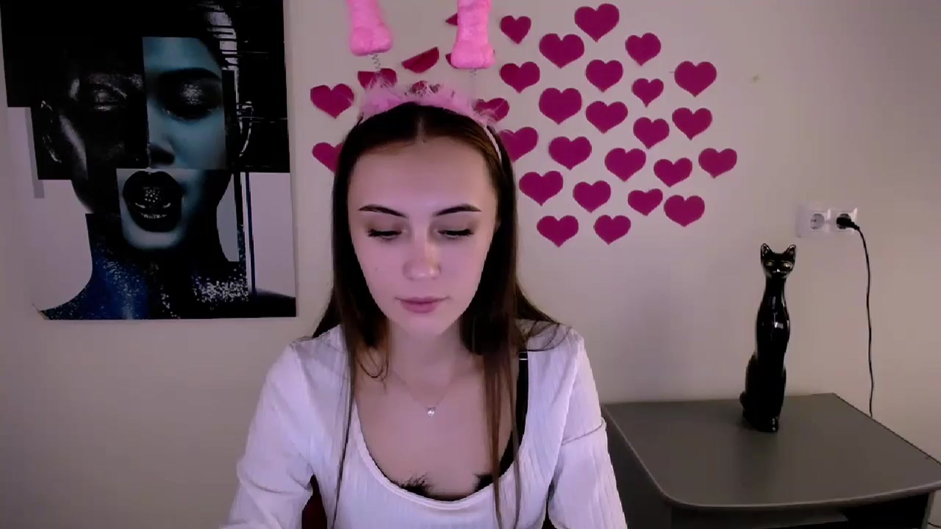 Gallery image thumbnail from Nikonara_'s myfreecams stream on, 09/15/2024, 14:24 image 7 of 20