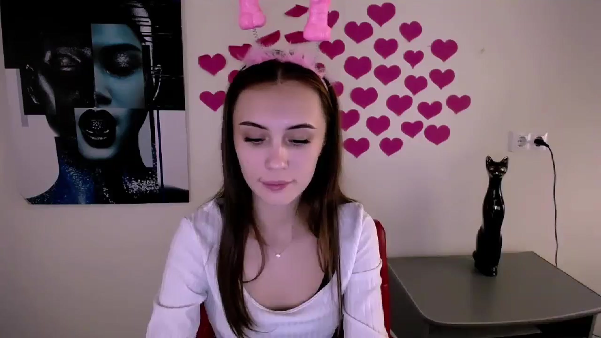 Gallery image thumbnail from Nikonara_'s myfreecams stream on, 09/15/2024, 14:24 image 15 of 20