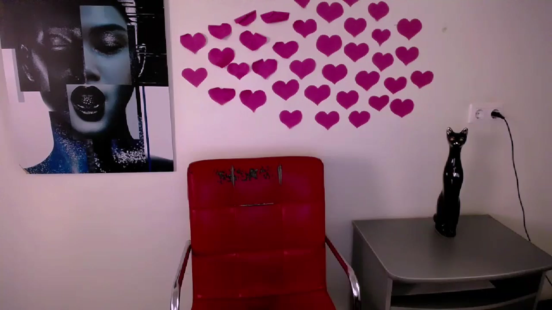 Gallery image thumbnail from Nikonara_'s myfreecams stream on, 09/18/2024, 17:15 image 8 of 20