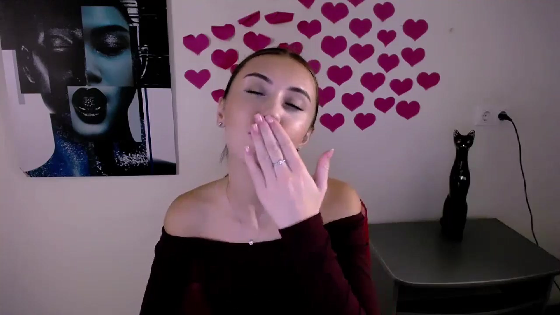 Gallery image thumbnail from Nikonara_'s myfreecams stream on, 09/18/2024, 17:15 image 3 of 20