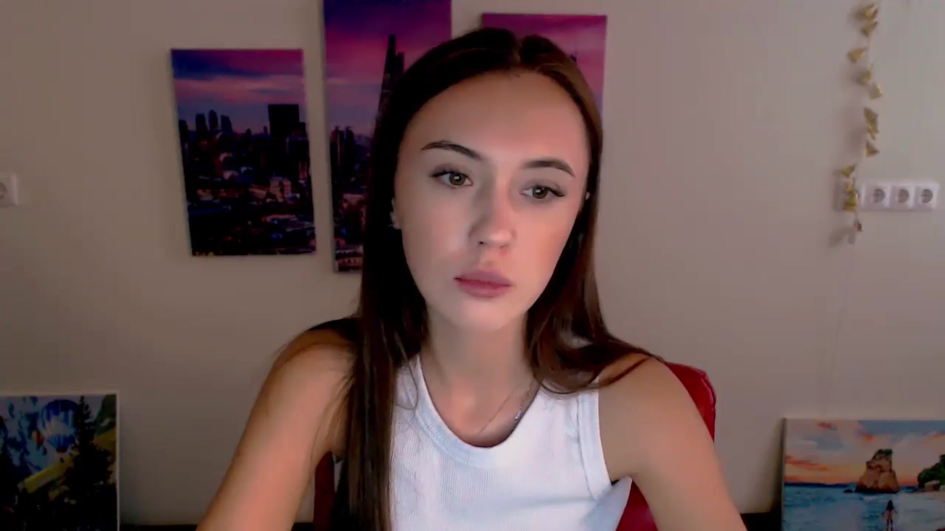 Gallery image thumbnail from Nikonara_'s myfreecams stream on, 09/25/2024, 15:17 image 13 of 20