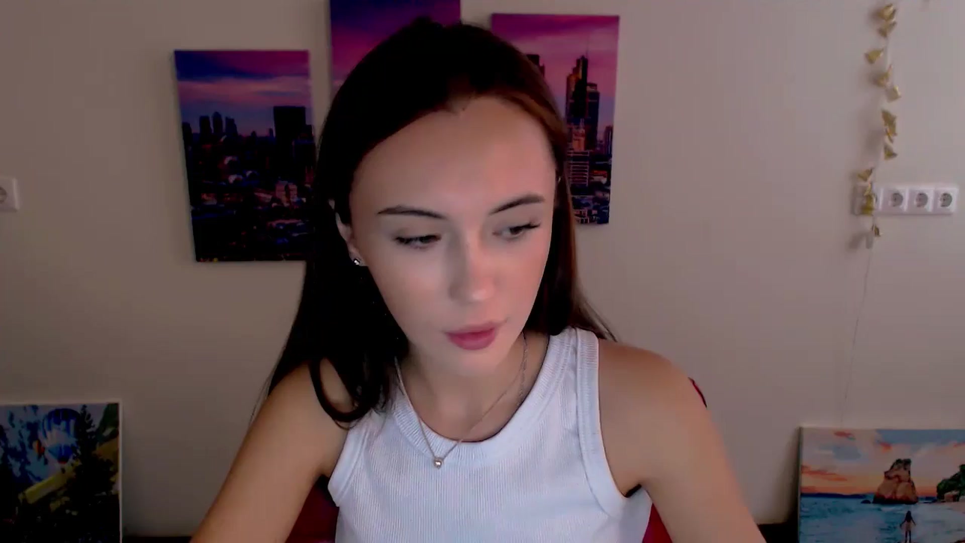 Gallery image thumbnail from Nikonara_'s myfreecams stream on, 09/25/2024, 15:17 image 2 of 20