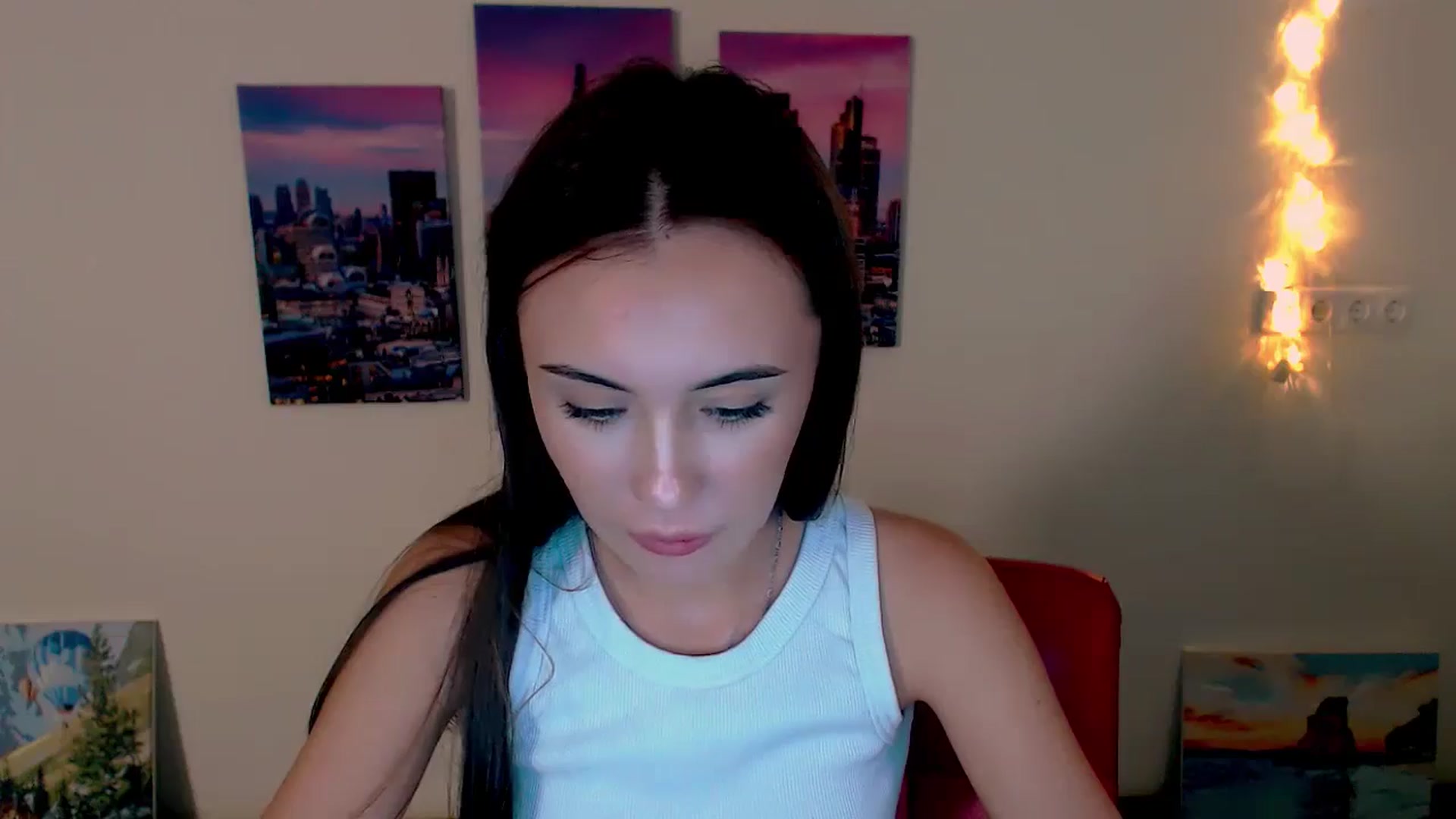 Gallery image thumbnail from Nikonara_'s myfreecams stream on, 09/25/2024, 16:34 image 2 of 20